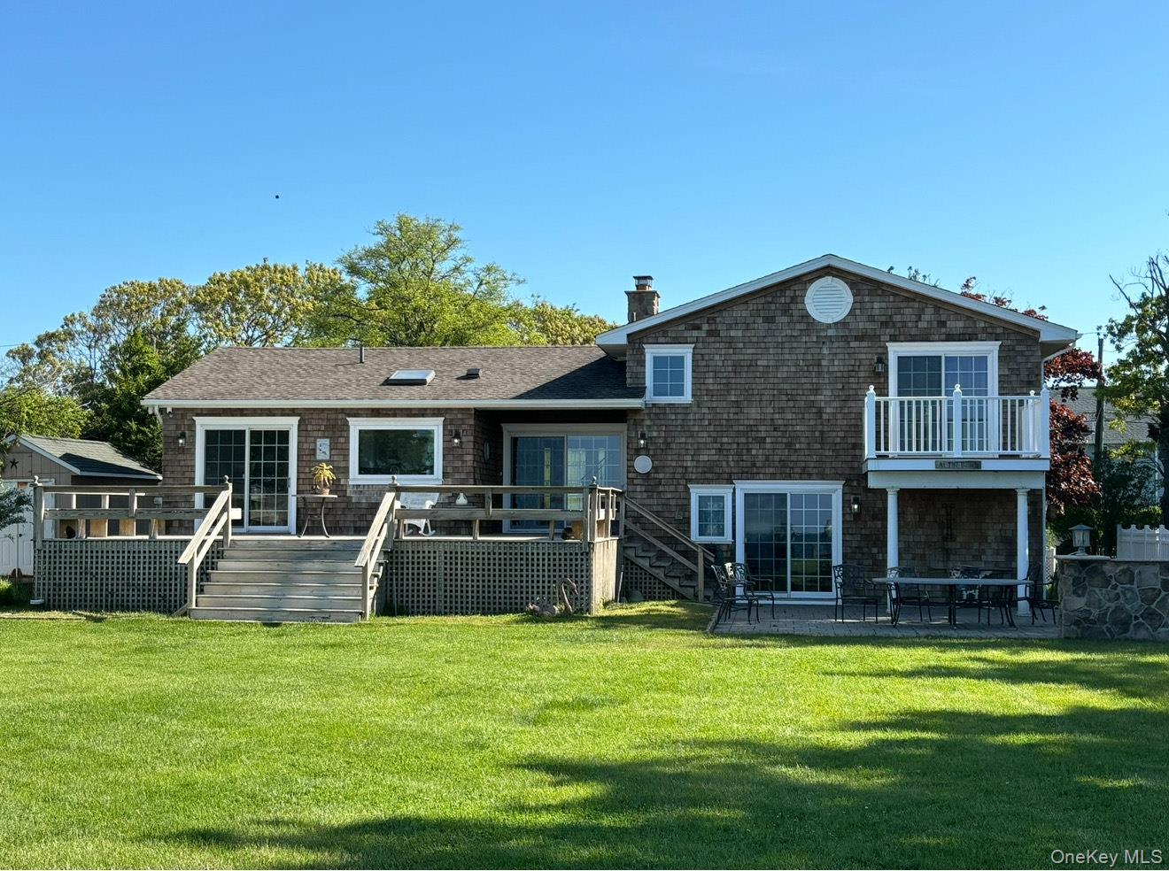 8 Bay Road – For Rent photo 4
