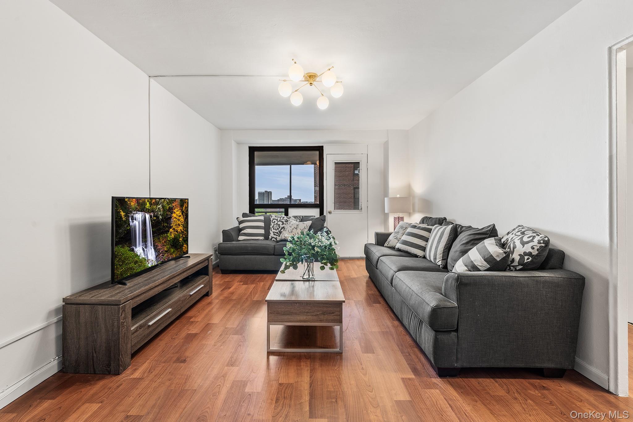61-25 98th Street, Unit 9F photo 2