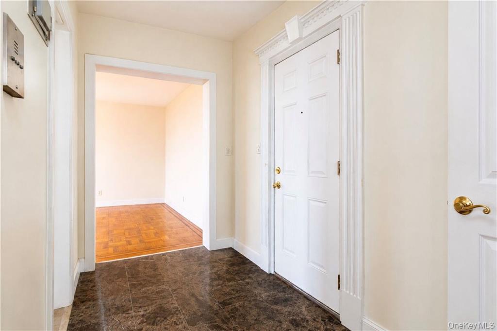 1289 E 19th Street, Unit F7 photo 4