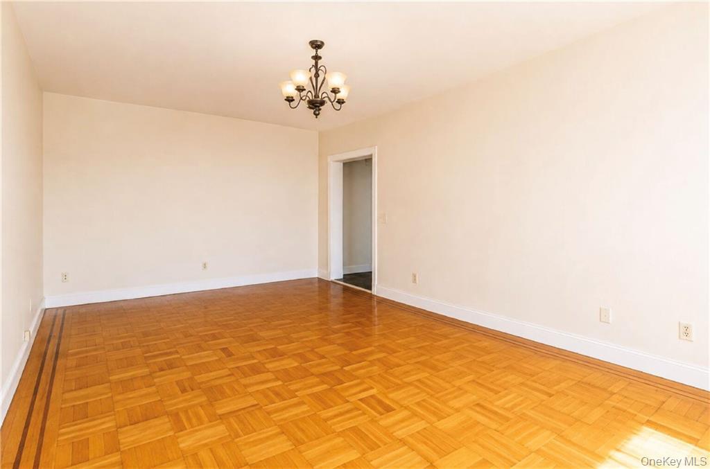 1289 E 19th Street, Unit F7 photo 3
