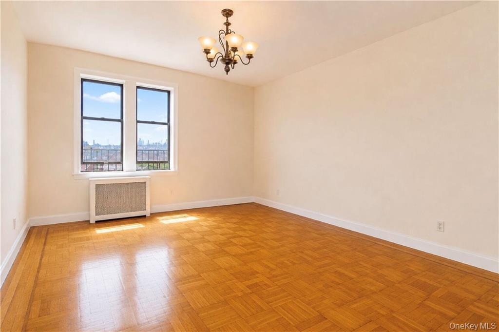 1289 E 19th Street, Unit F7 photo 2