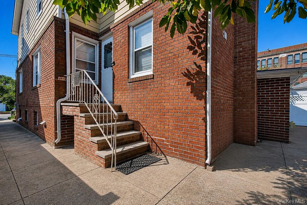 99-11 159th Avenue – For Sale photo 24