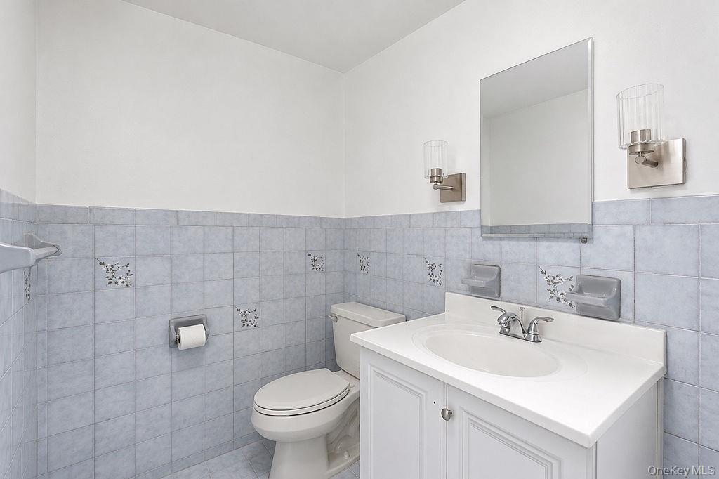 99-11 159th Avenue – For Sale photo 19