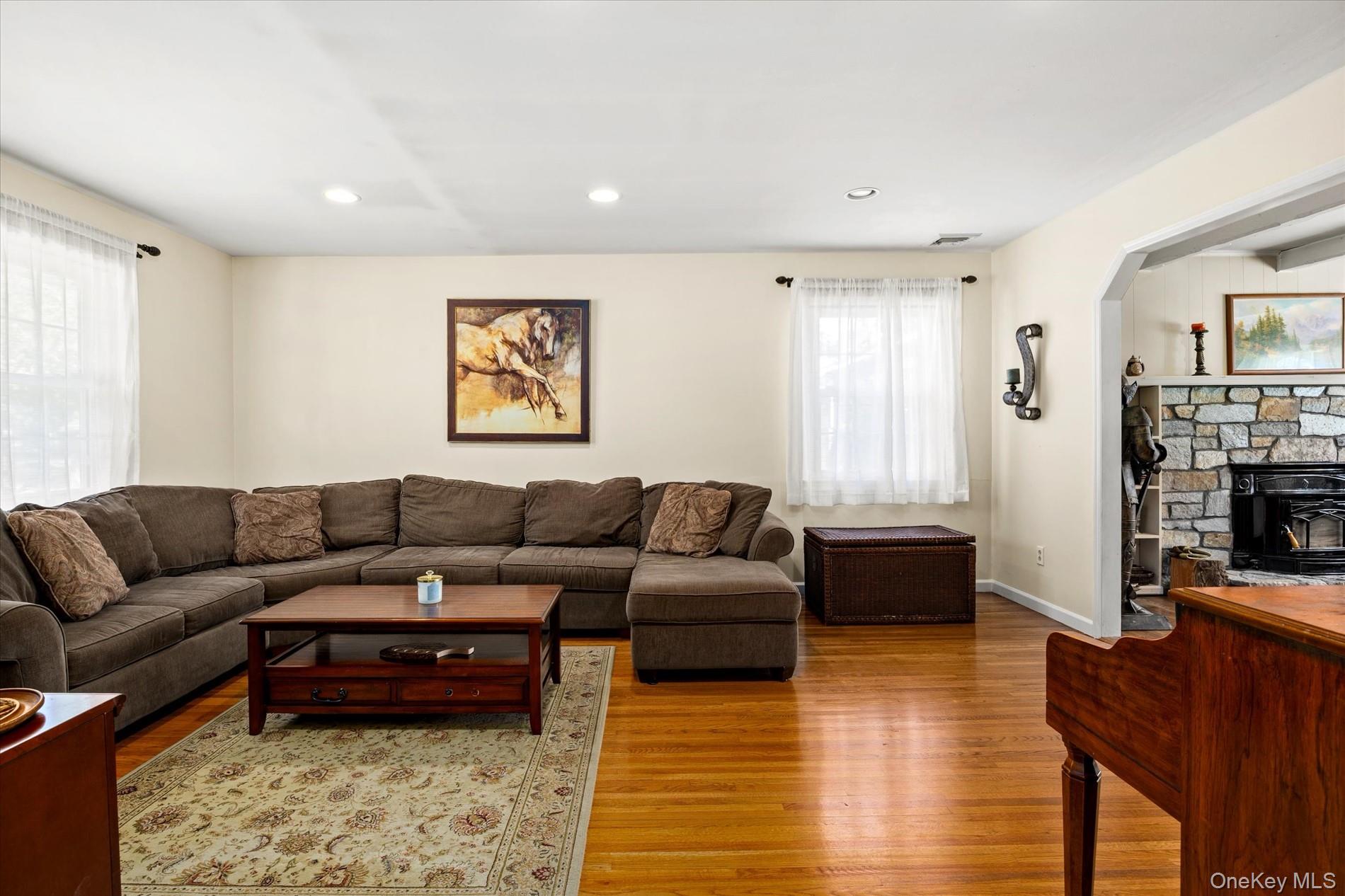 9 Charlemagne Drive – For Sale photo 6