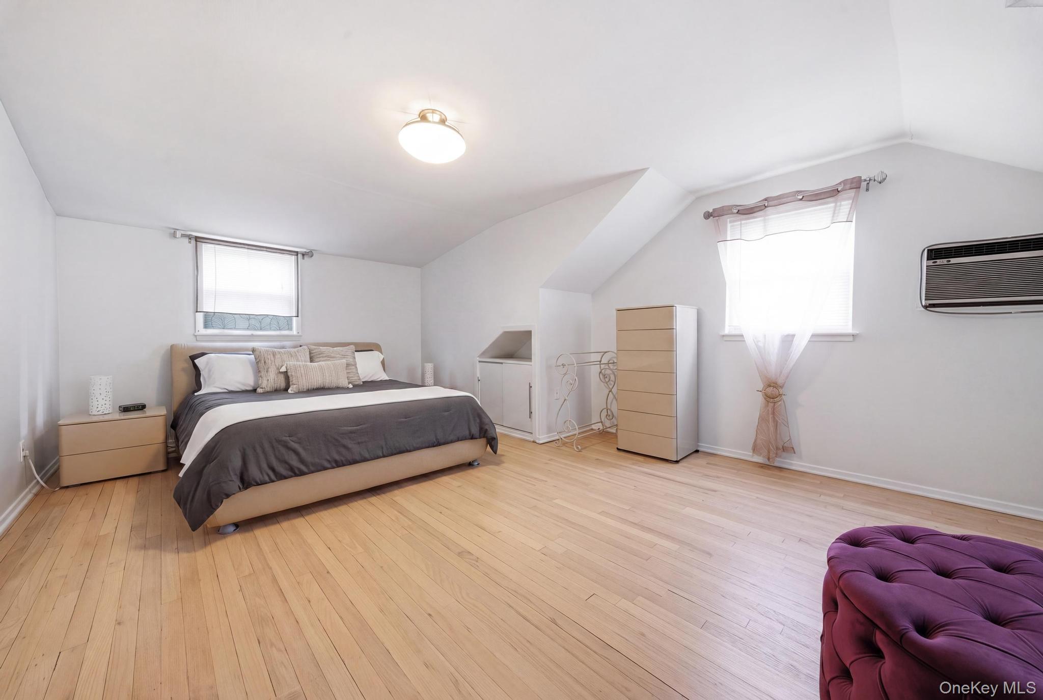 66 Caroline Avenue – For Sale photo 13