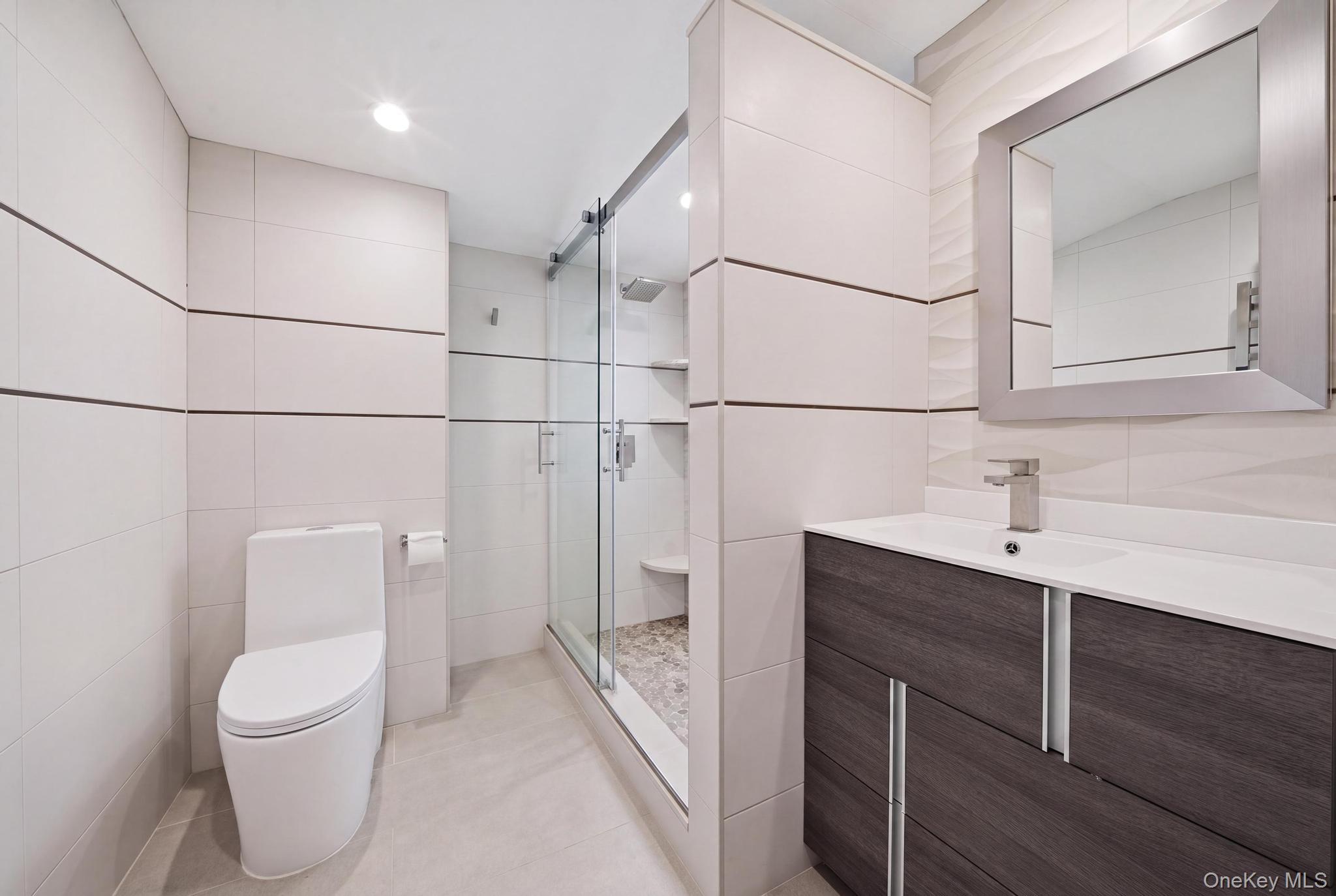 66 Caroline Avenue – For Sale photo 17