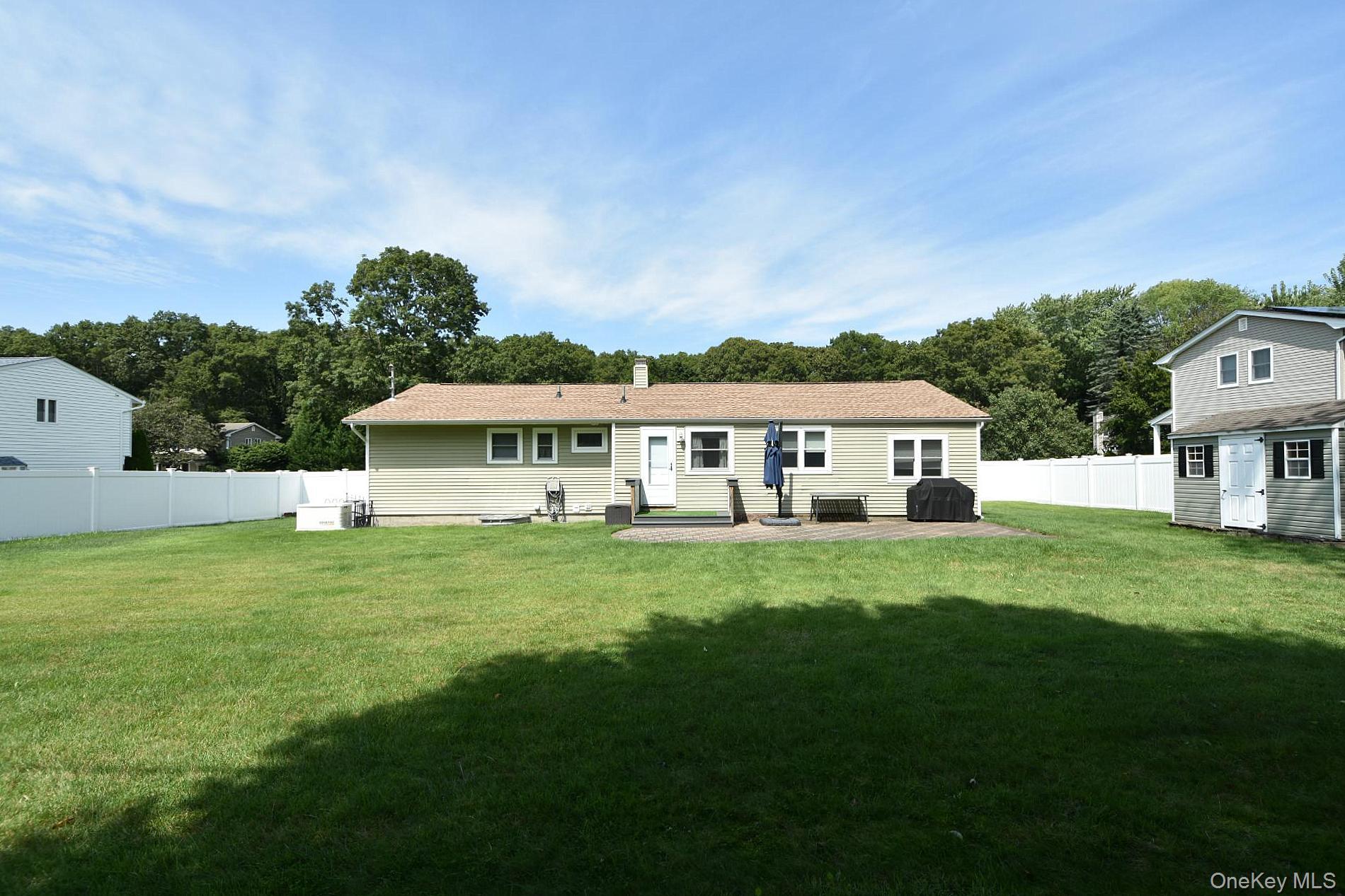 14 Milburn – For Sale photo 25