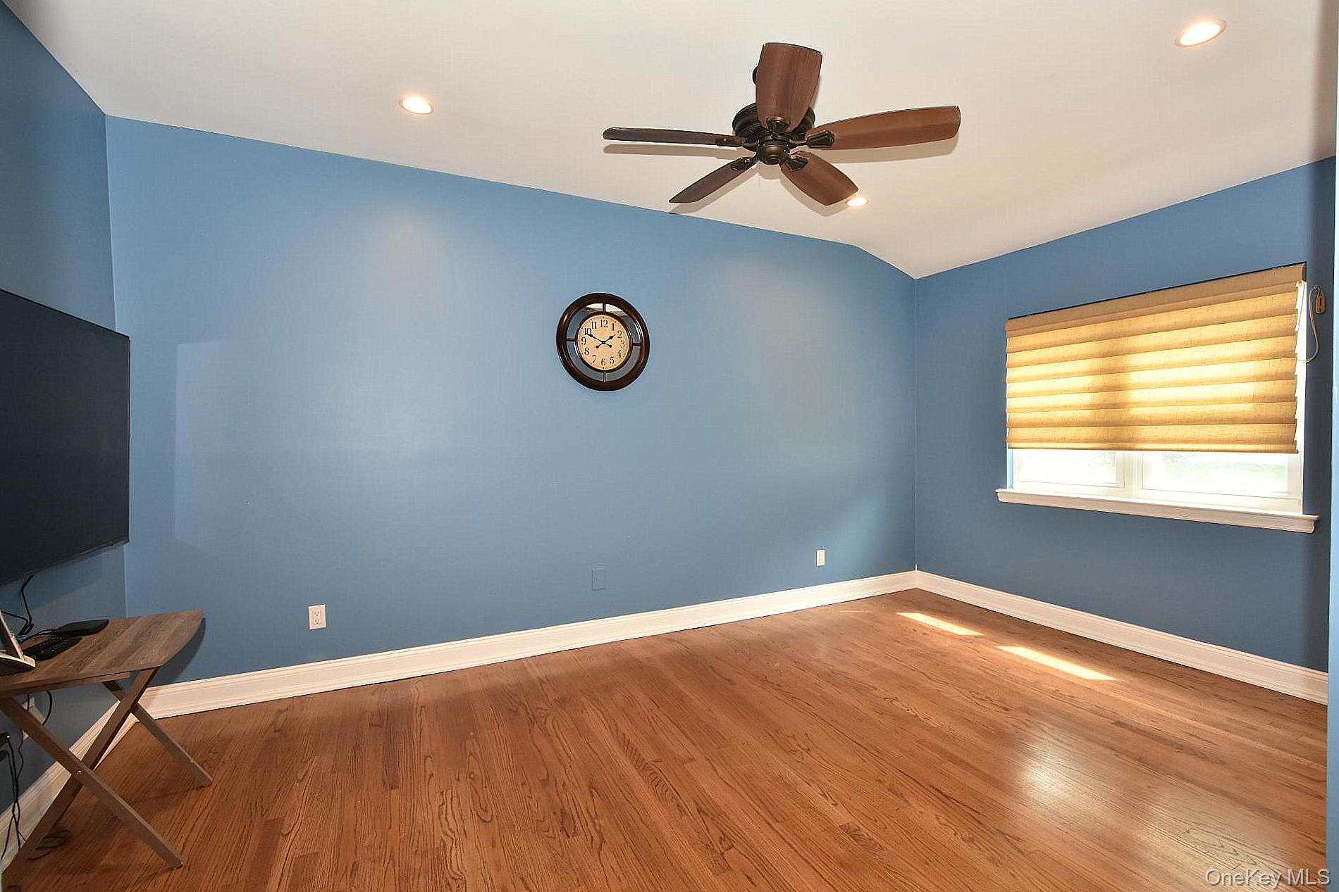 14 Milburn – For Sale photo 6