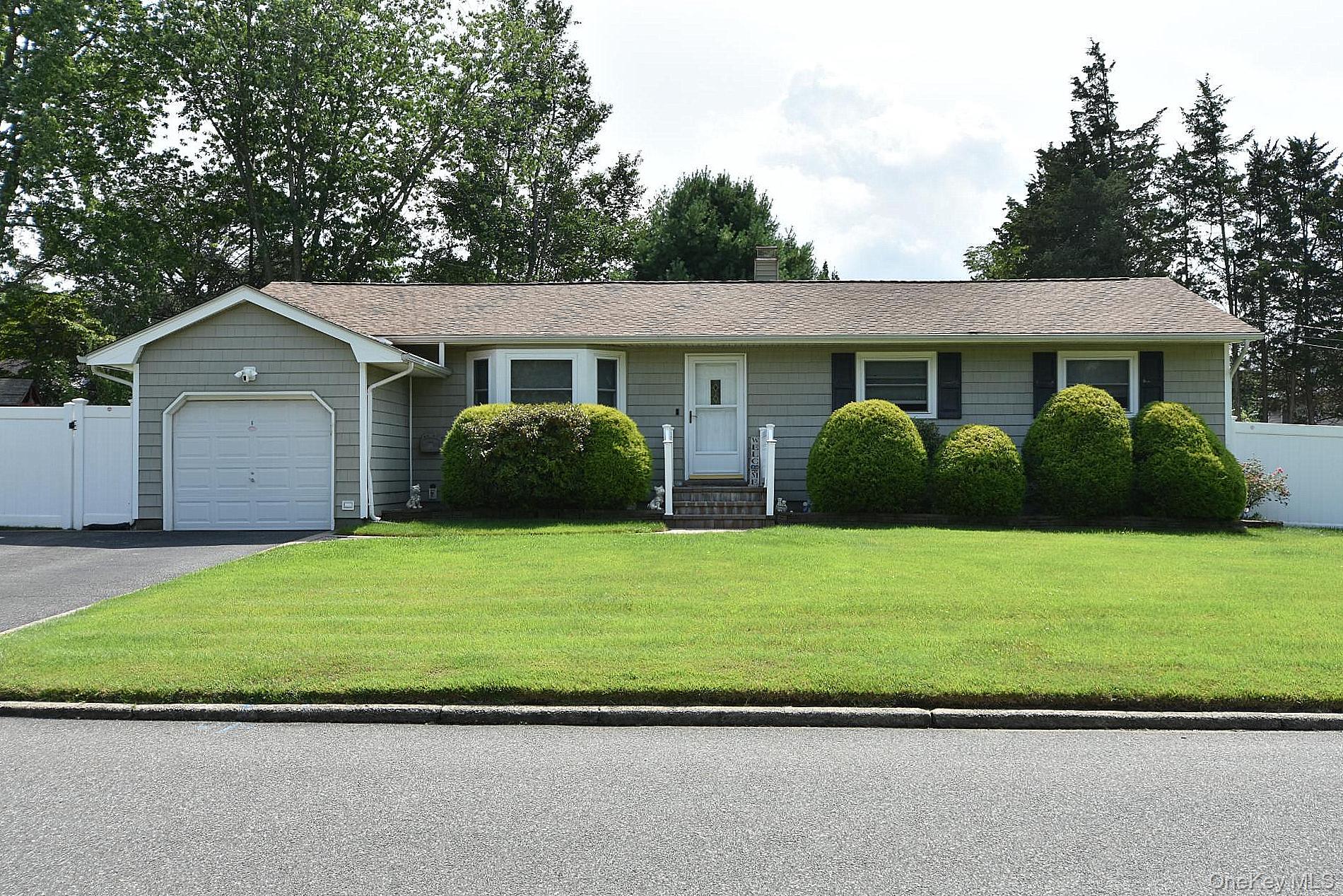 14 Milburn – For Sale