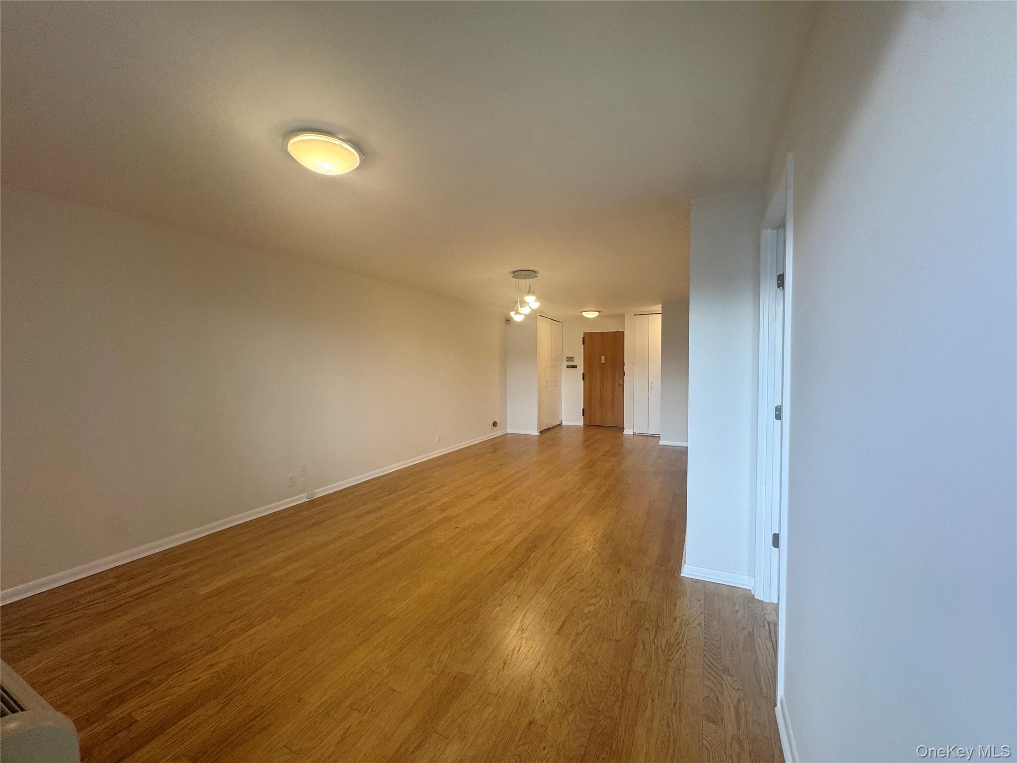 141 Great Neck Road, Unit 3F photo 9