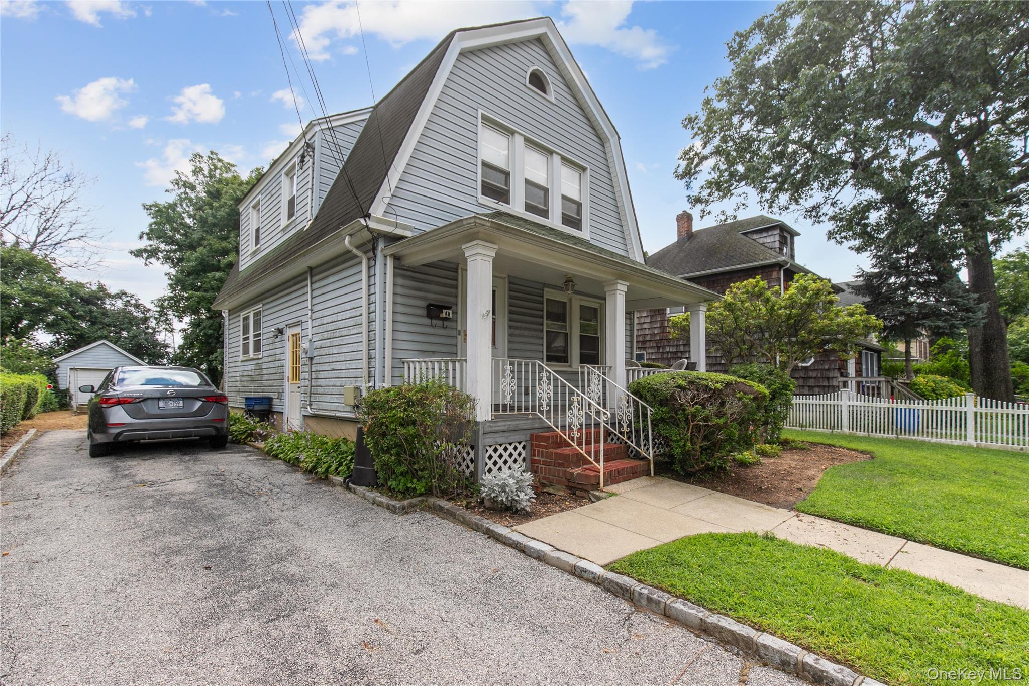 48 Saint Marks Place – For Sale photo 4