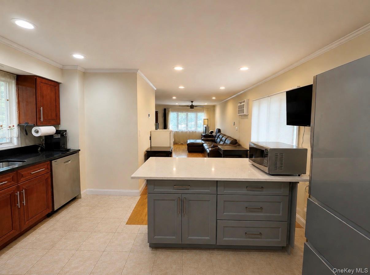 201-10 26th Avenue – For Sale photo 6