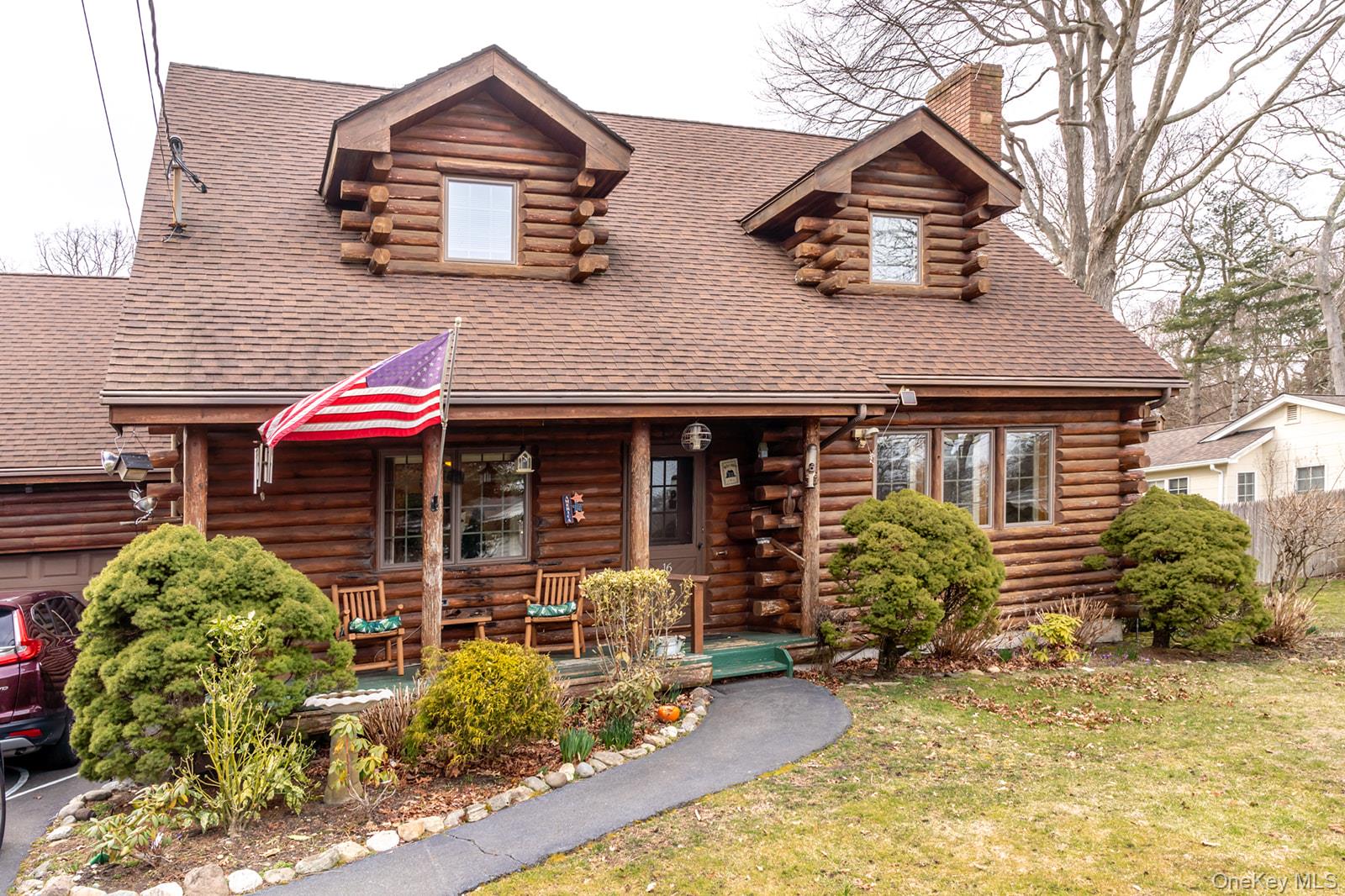 16 Roosevelt Boulevard – For Rent