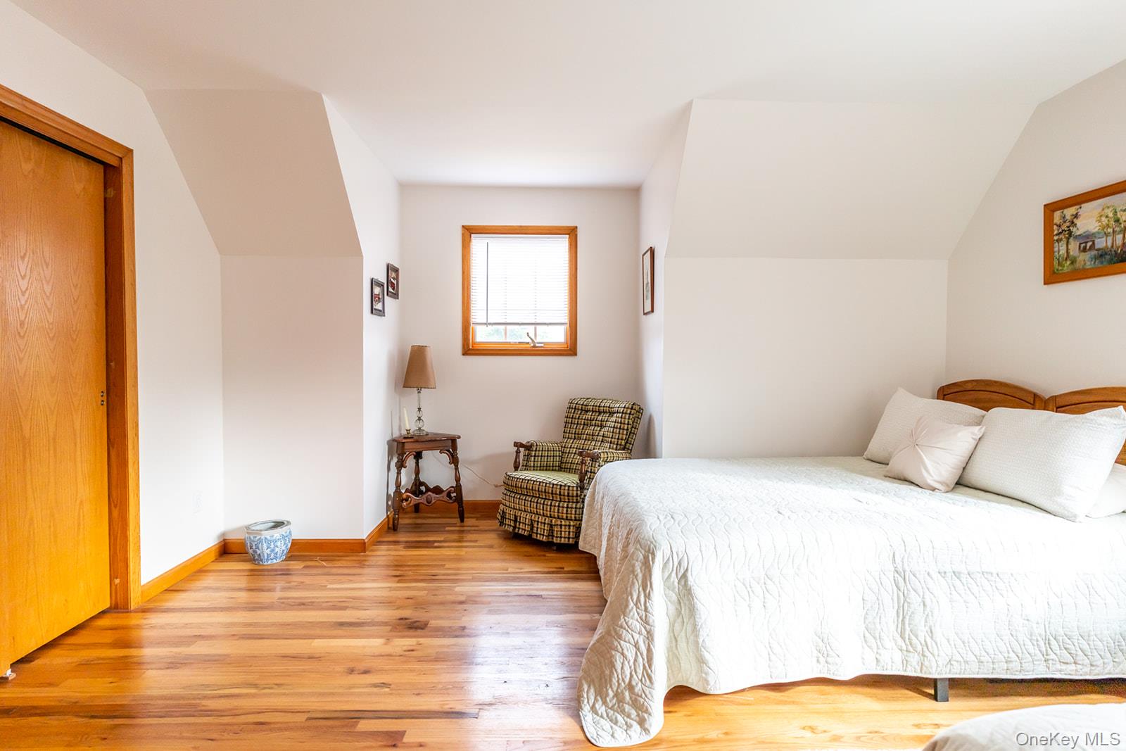 16 Roosevelt Boulevard – For Rent photo 4