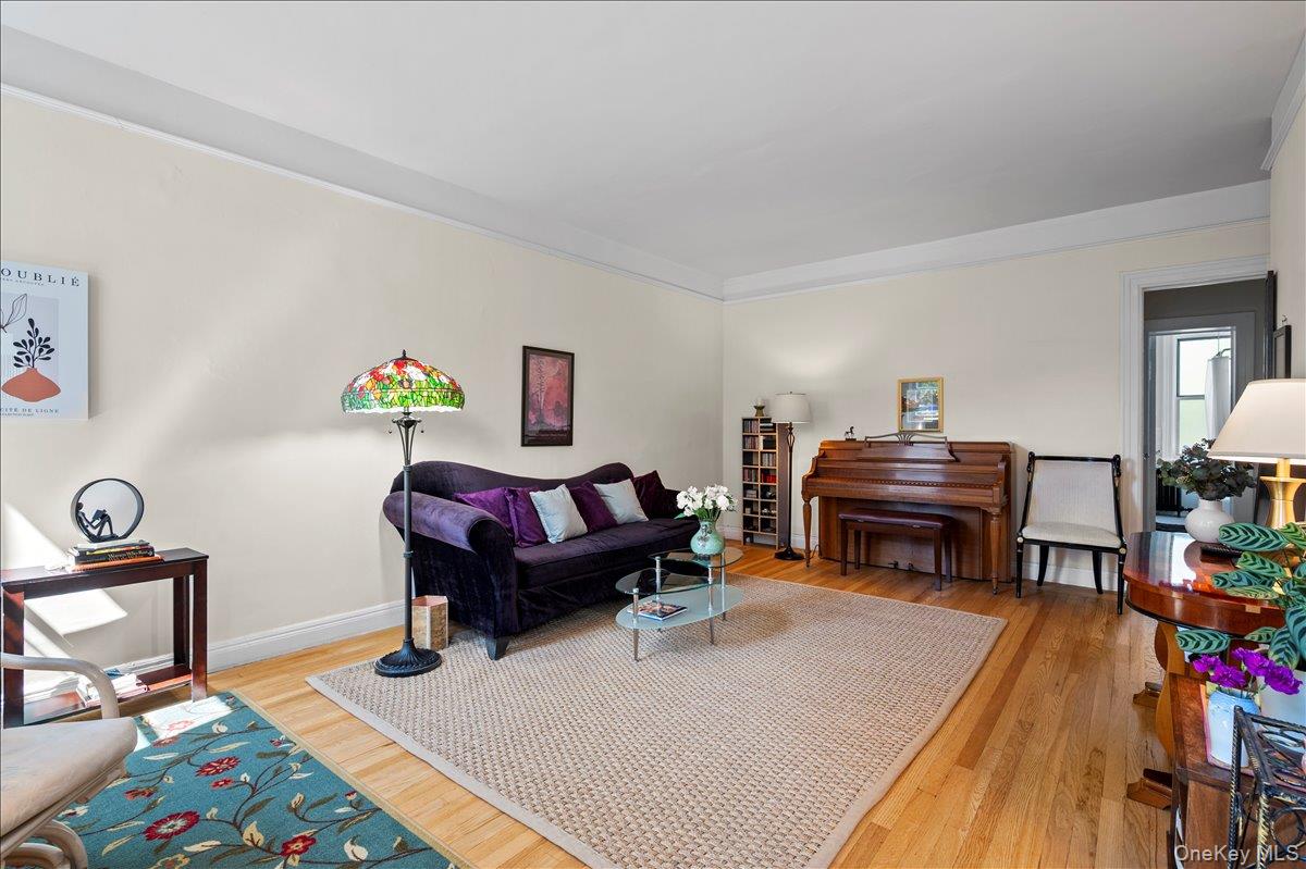 445 Gramatan Avenue, Unit HB2 photo 5