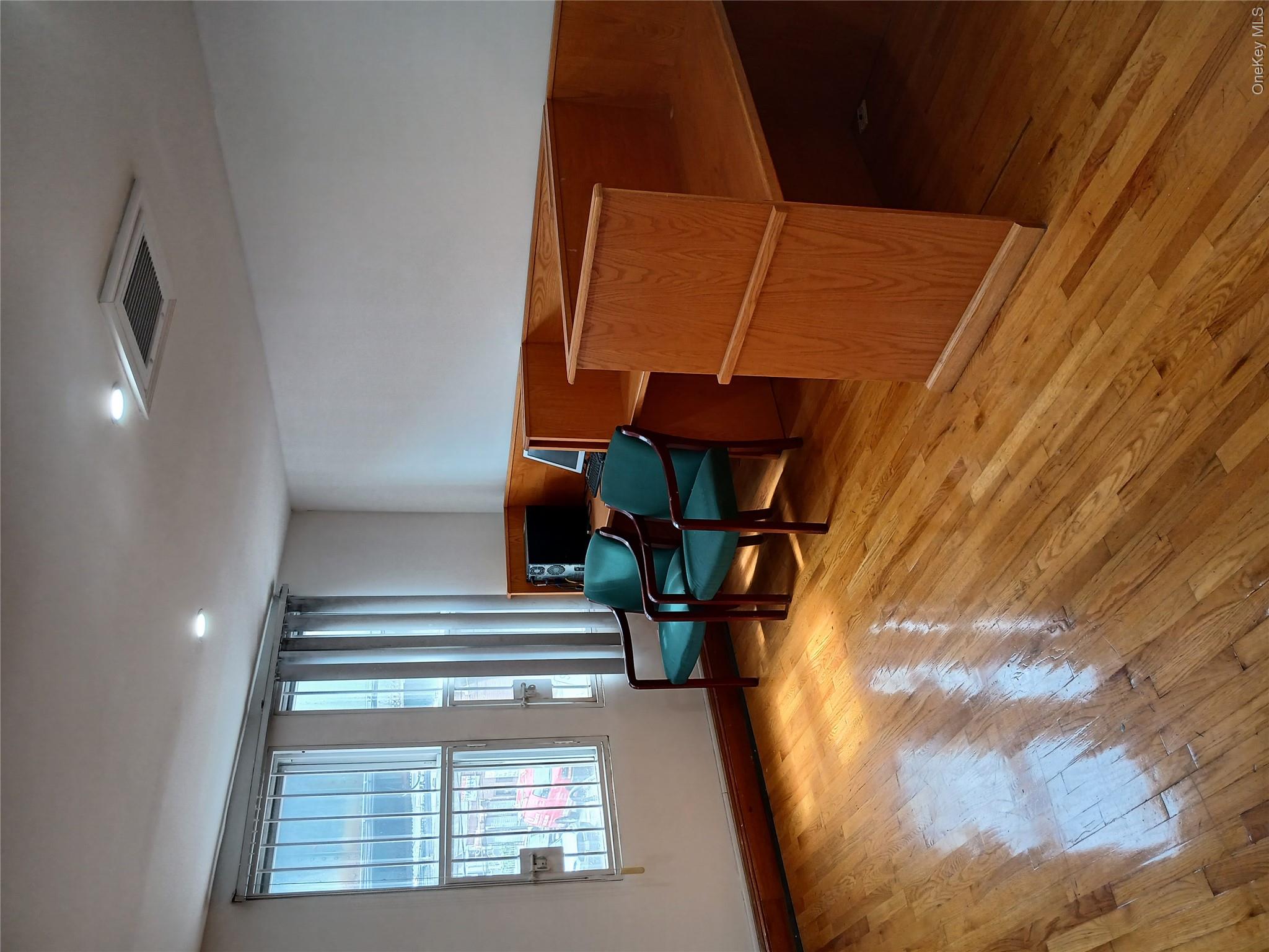 107-29 Liberty Avenue, Unit 2 photo 4
