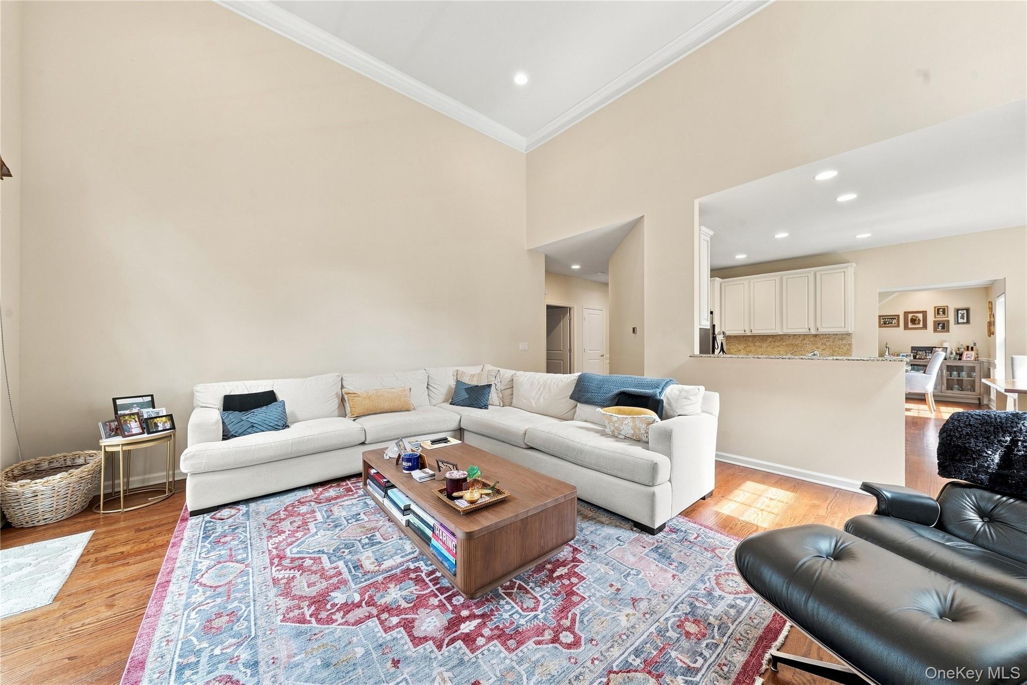 104 Victoria Place – For Sale photo 4