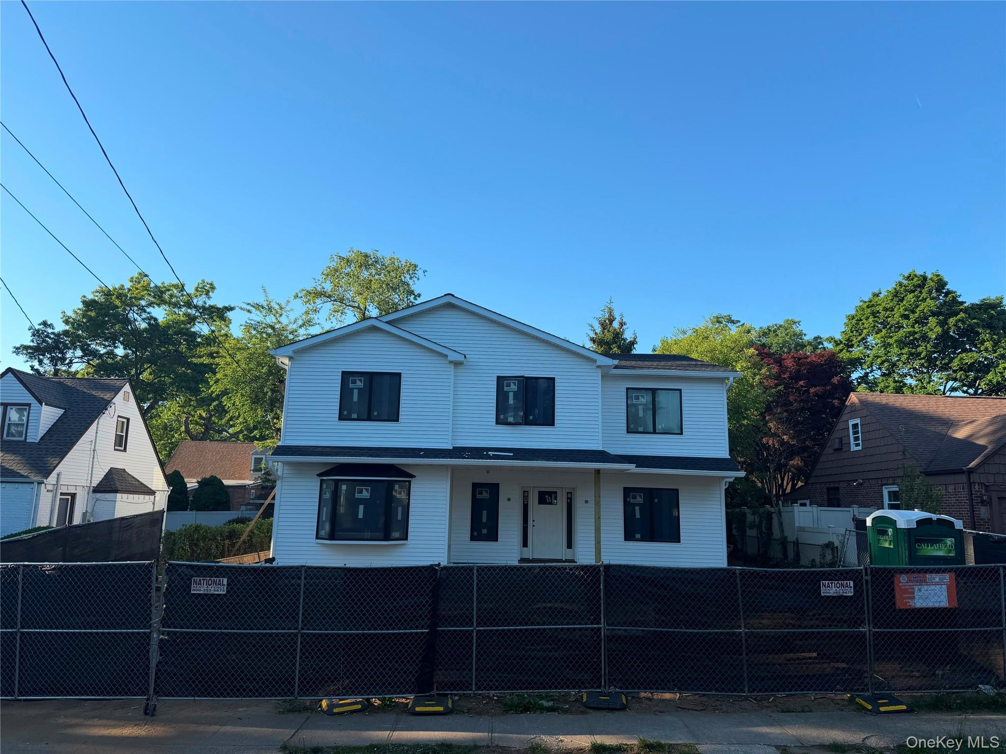 448 Coolidge Street – For Sale photo 2