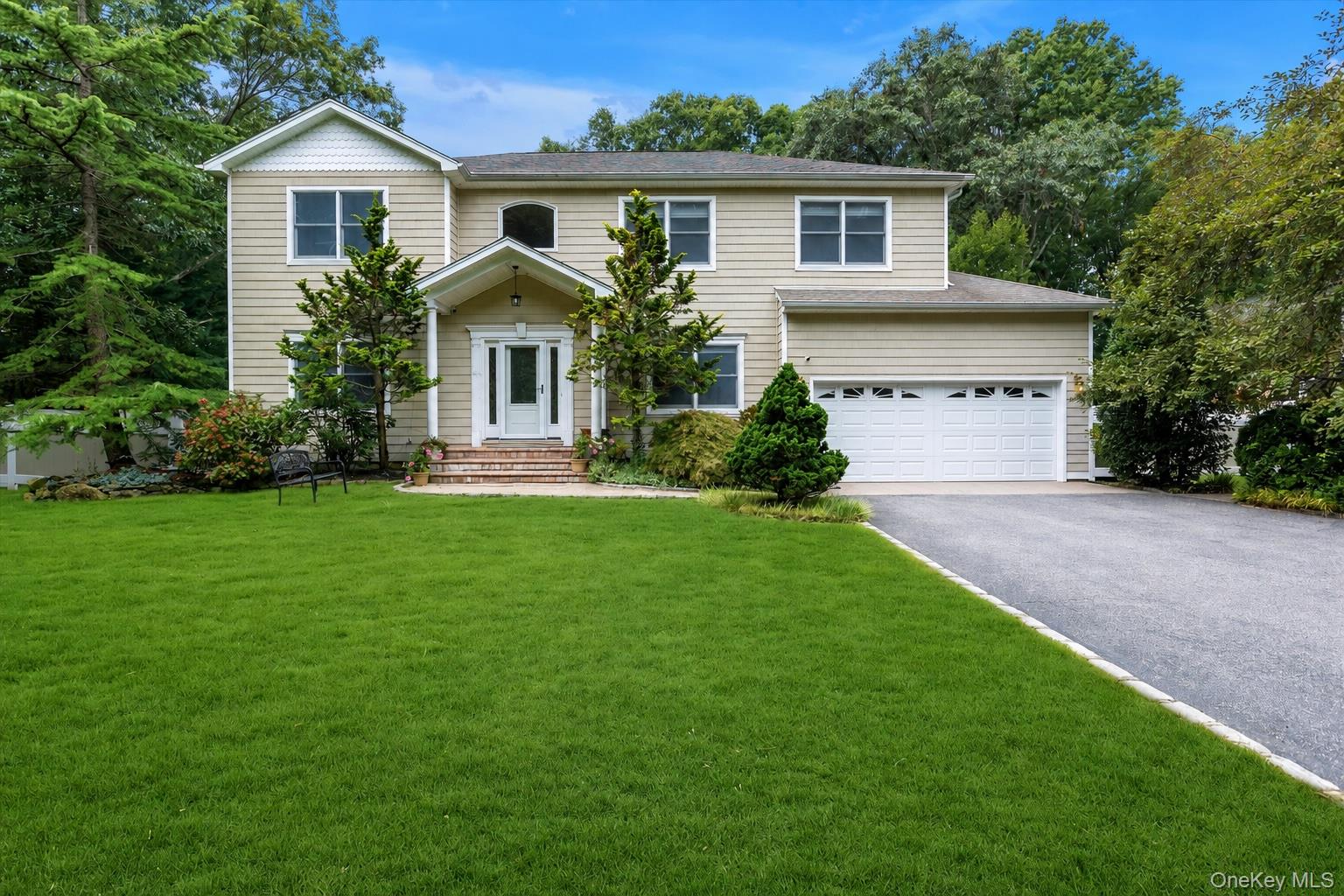25 Pashen Place – For Sale