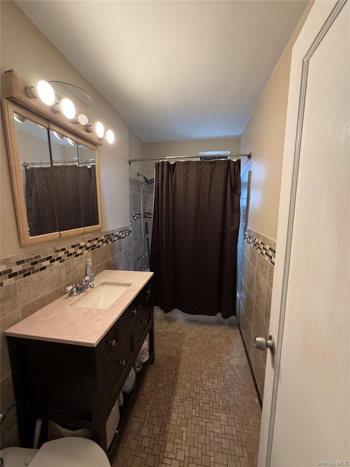 90-10 32nd Avenue, Unit 305 photo 6