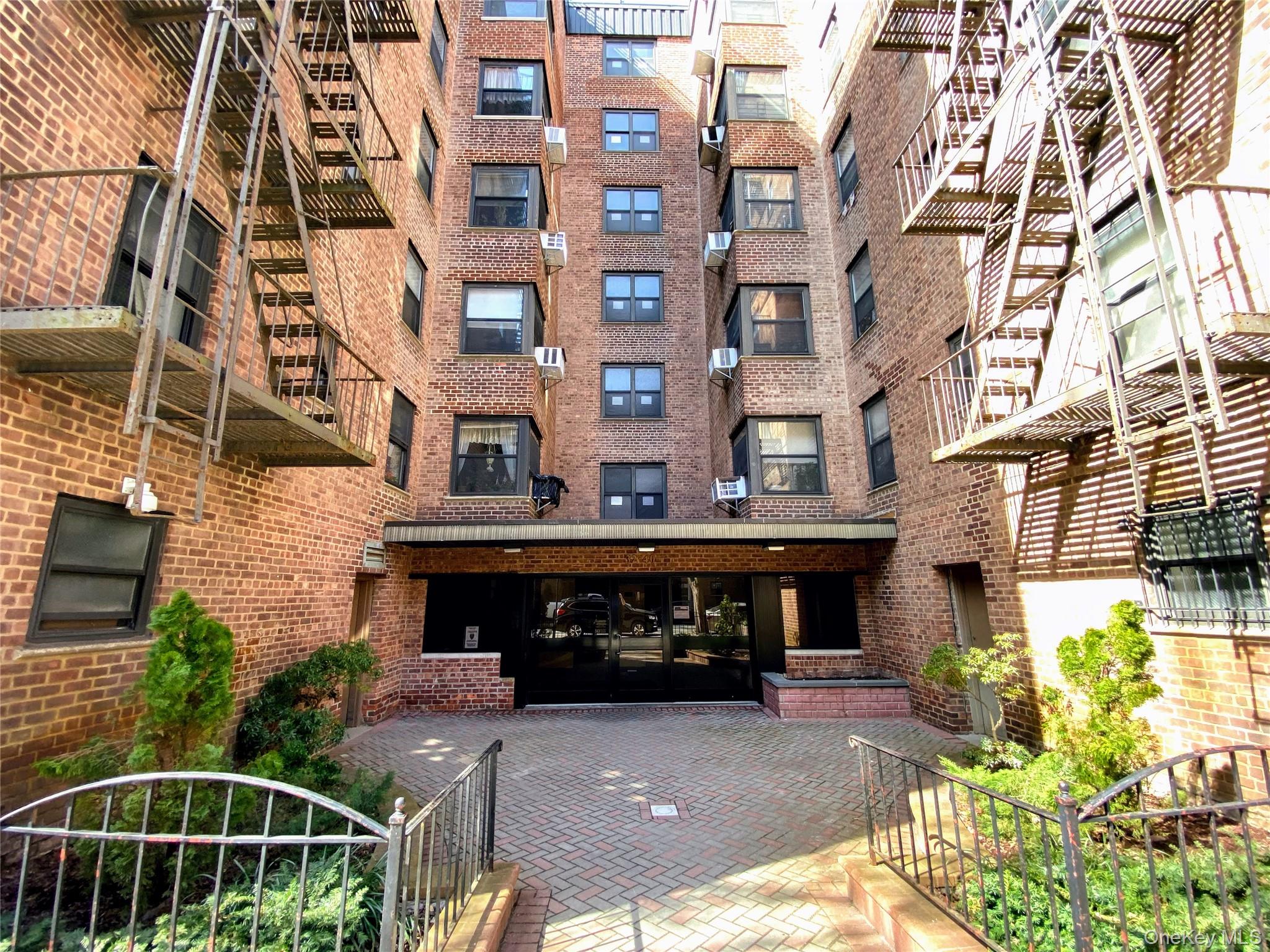 90-10 32nd Avenue, Unit 305