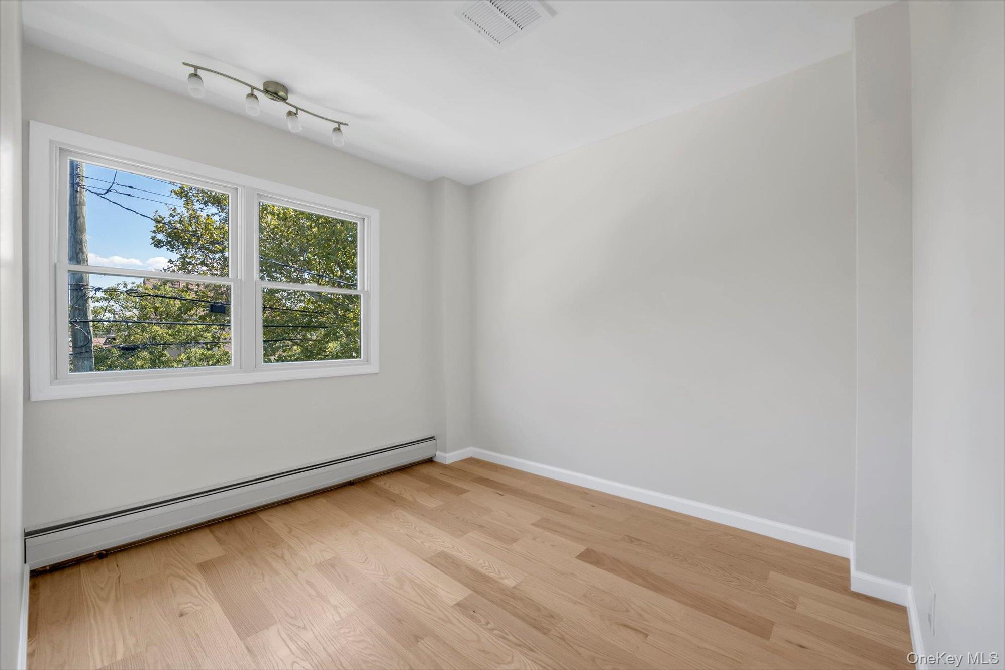 2134 E 72nd Street – For Sale photo 13