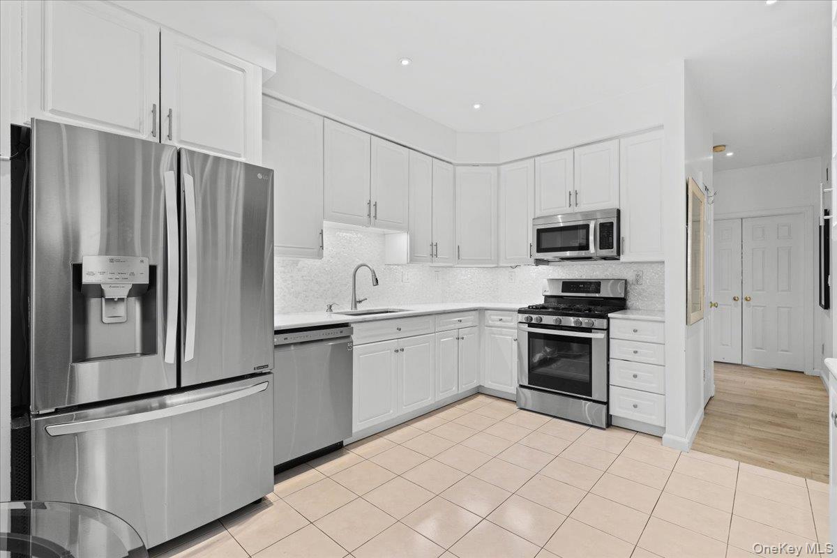 138 Doral Greens Drive W – For Sale photo 6