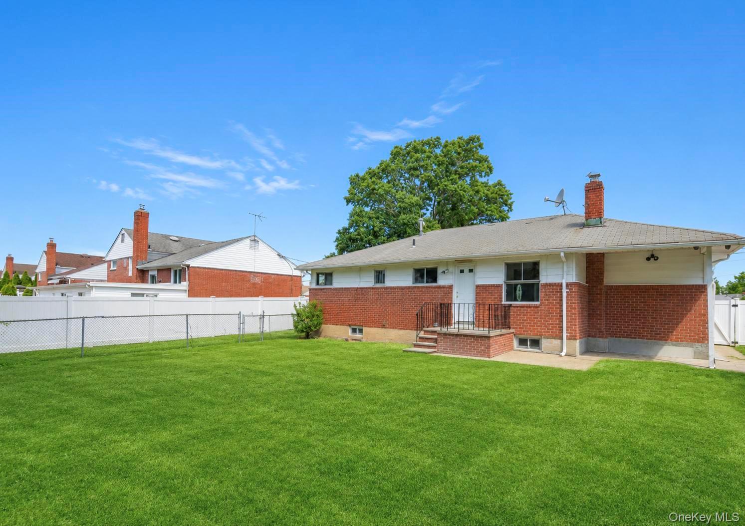 71 6th Street – For Sale photo 20