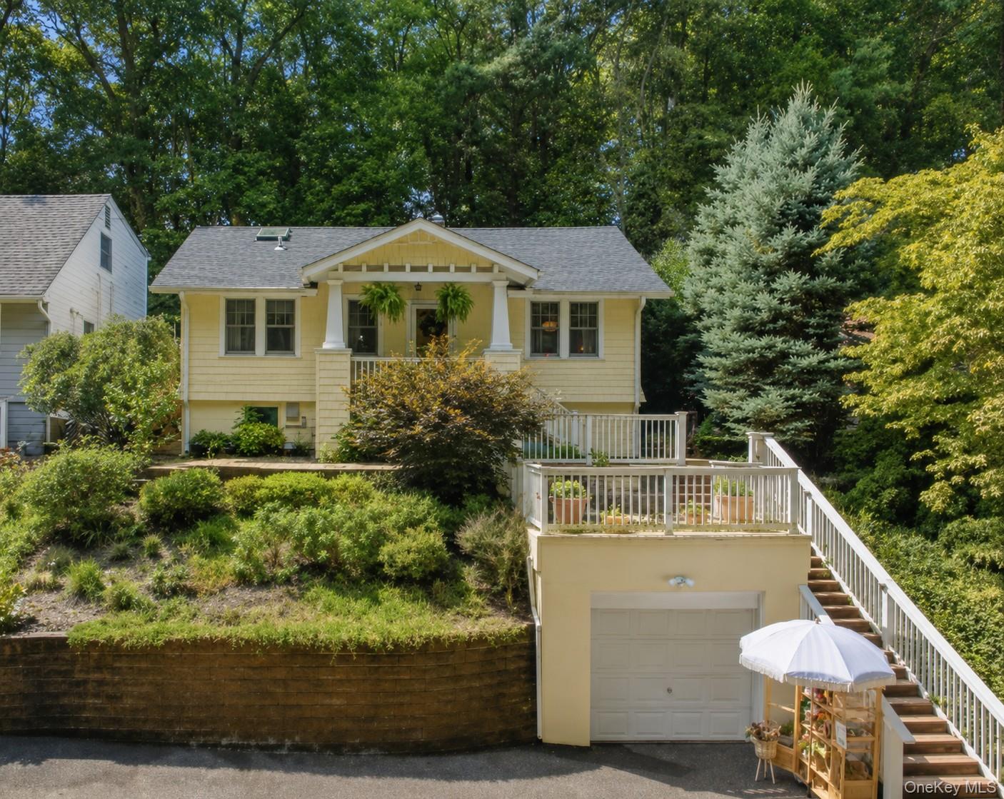 99 Norwood Avenue – For Sale
