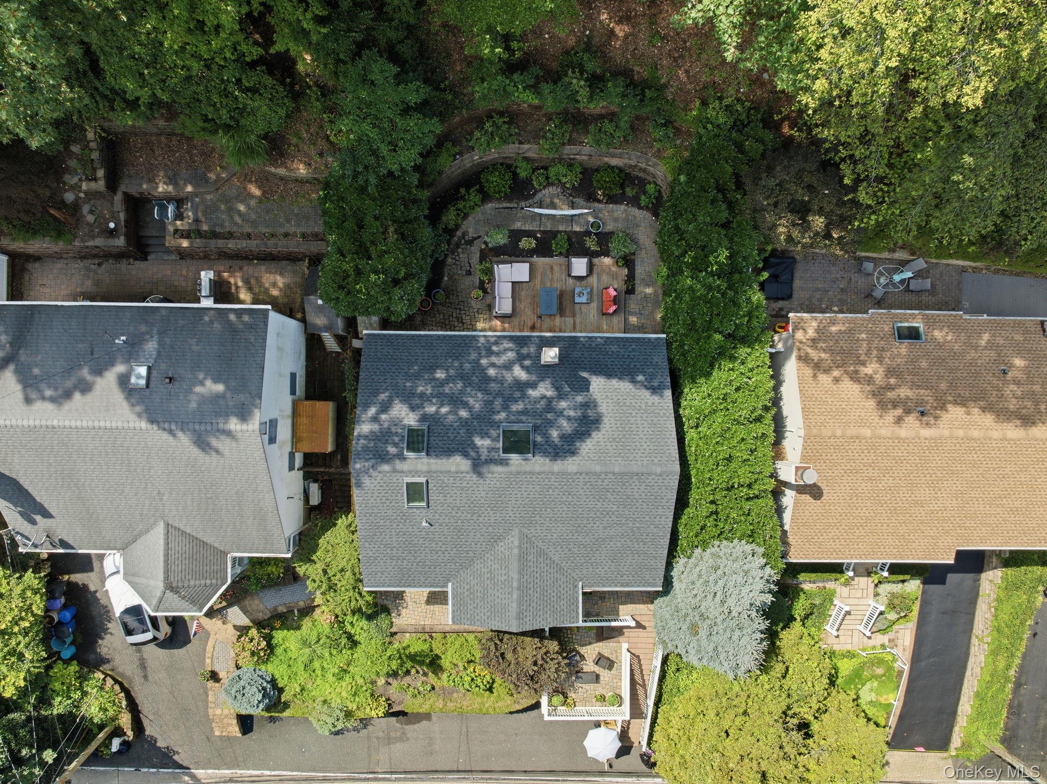 99 Norwood Avenue – For Sale photo 7