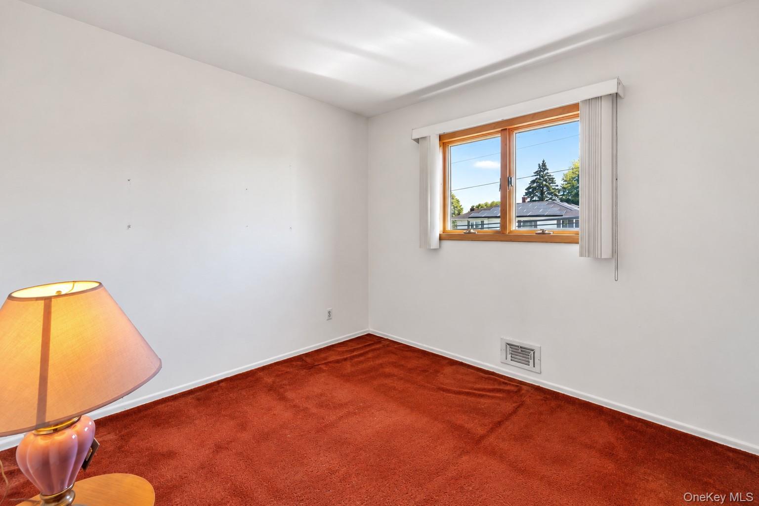 107 Headline Road – For Sale photo 7