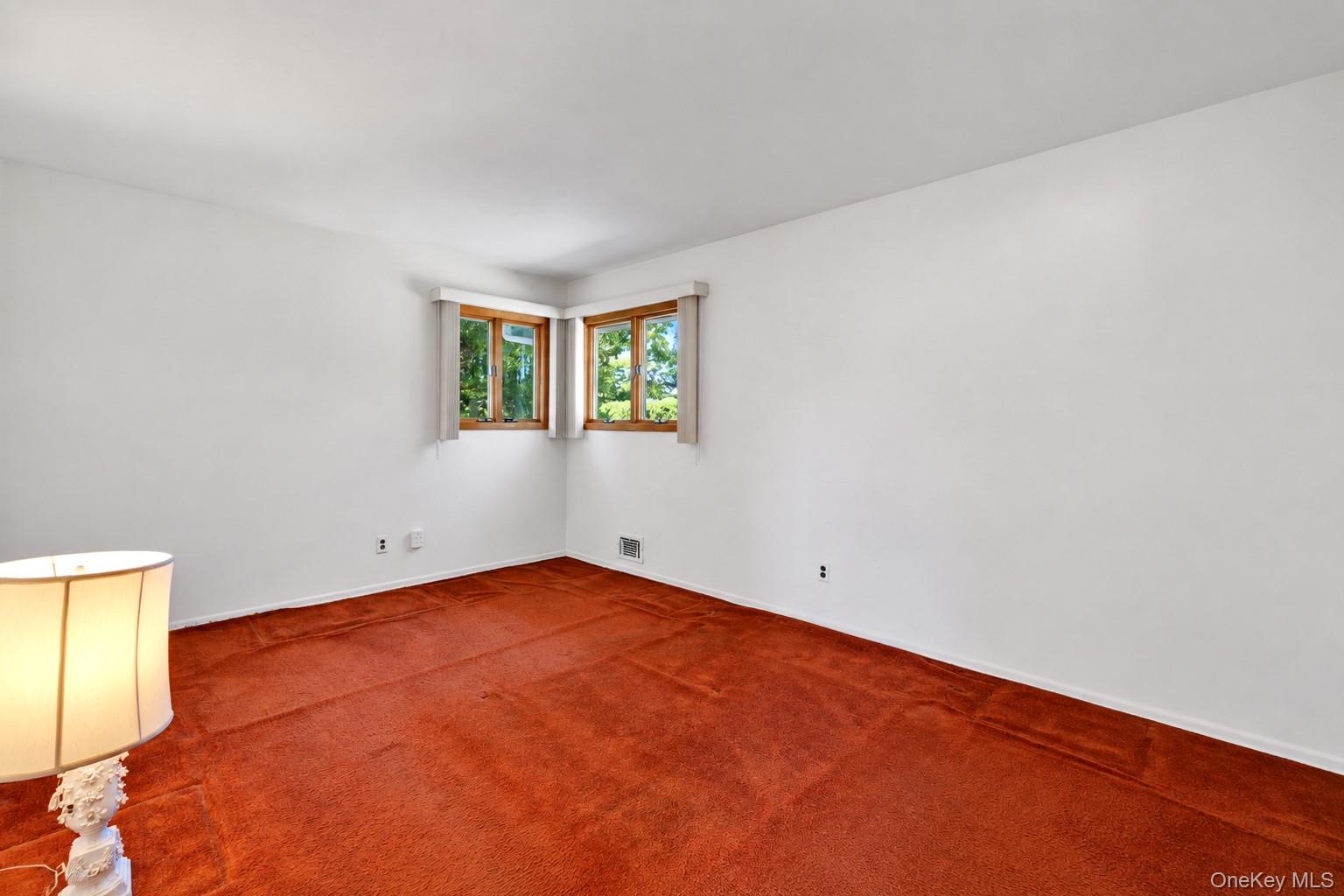 107 Headline Road – For Sale photo 9
