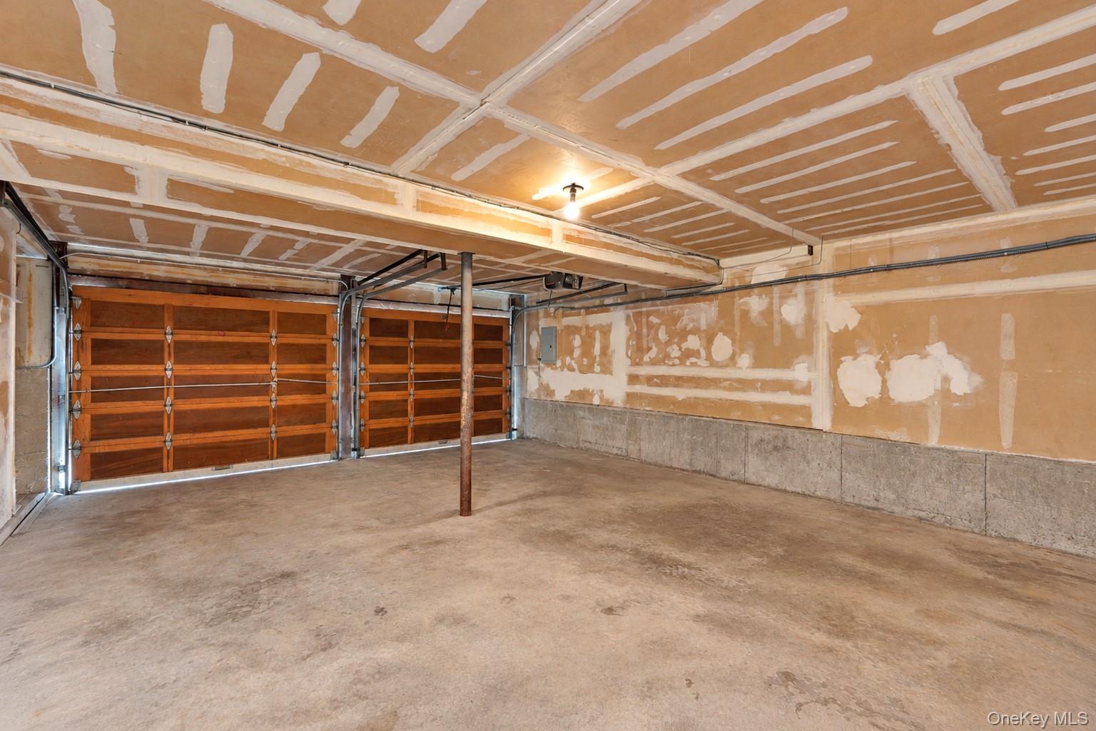 107 Headline Road – For Sale photo 13