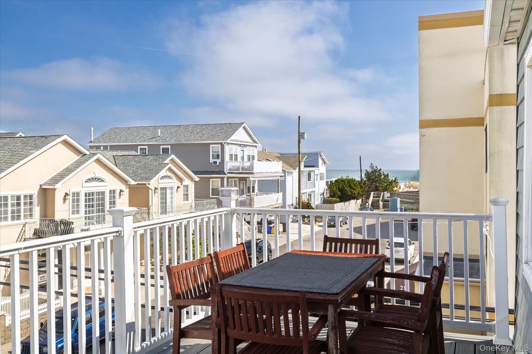 23 Arizona Avenue – For Rent