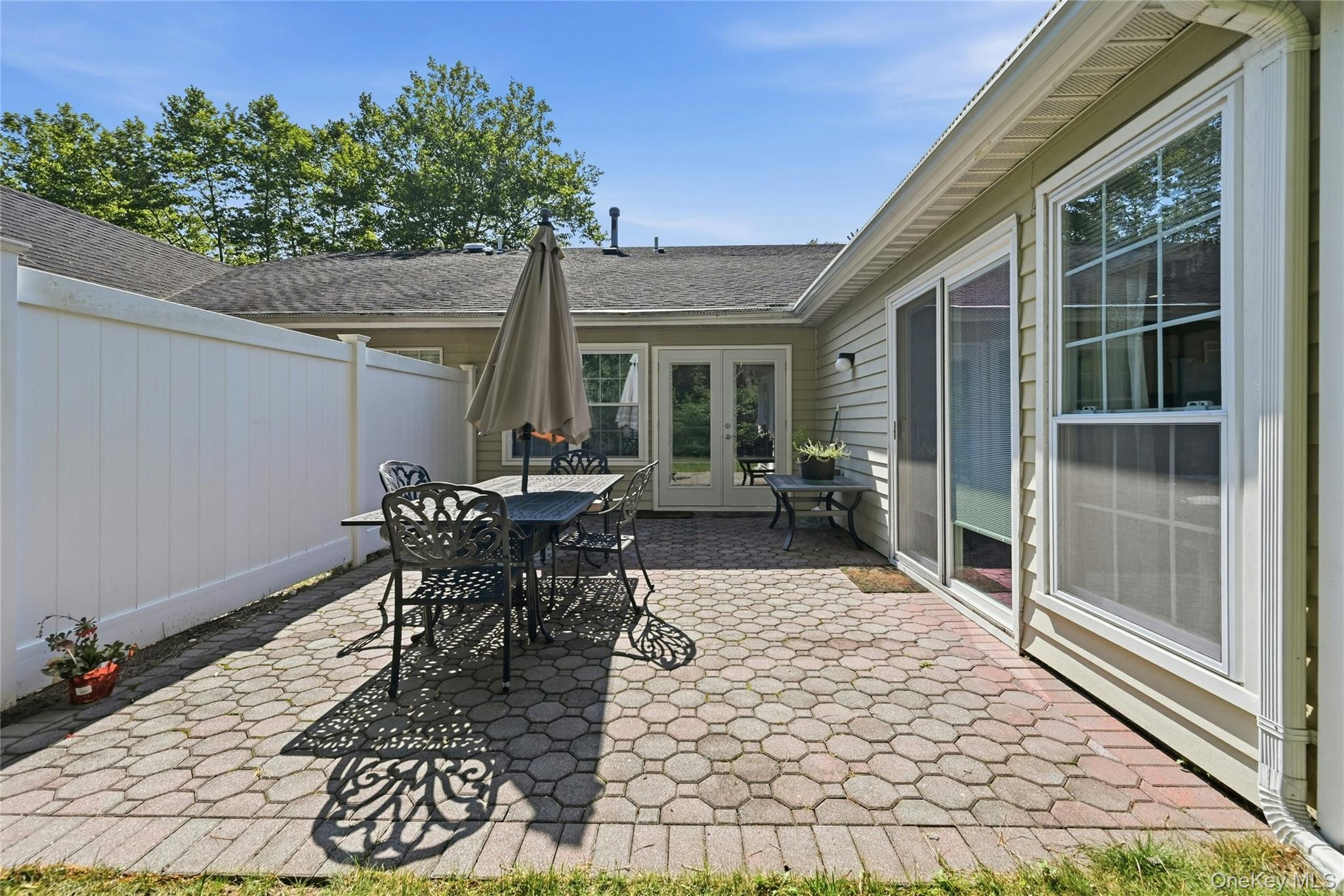 15 Glen Drive – For Sale photo 24