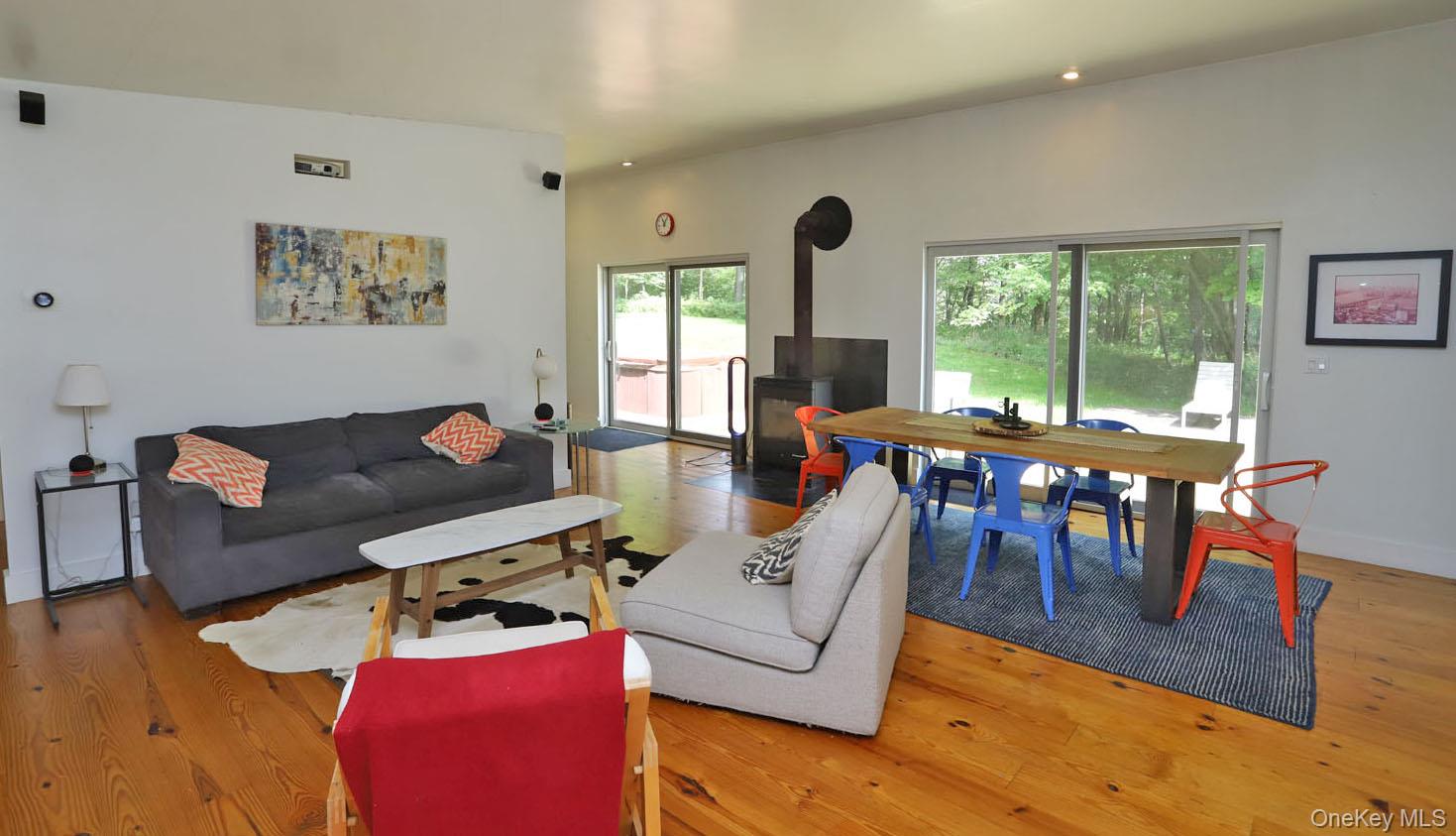 4011 Klondike Road – For Sale photo 9