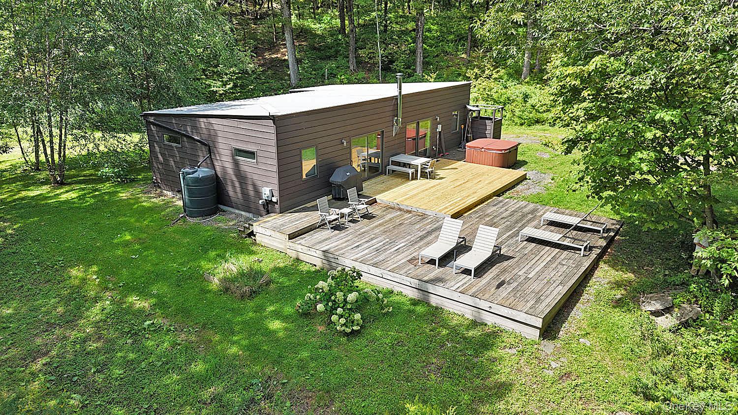 4011 Klondike Road – For Sale