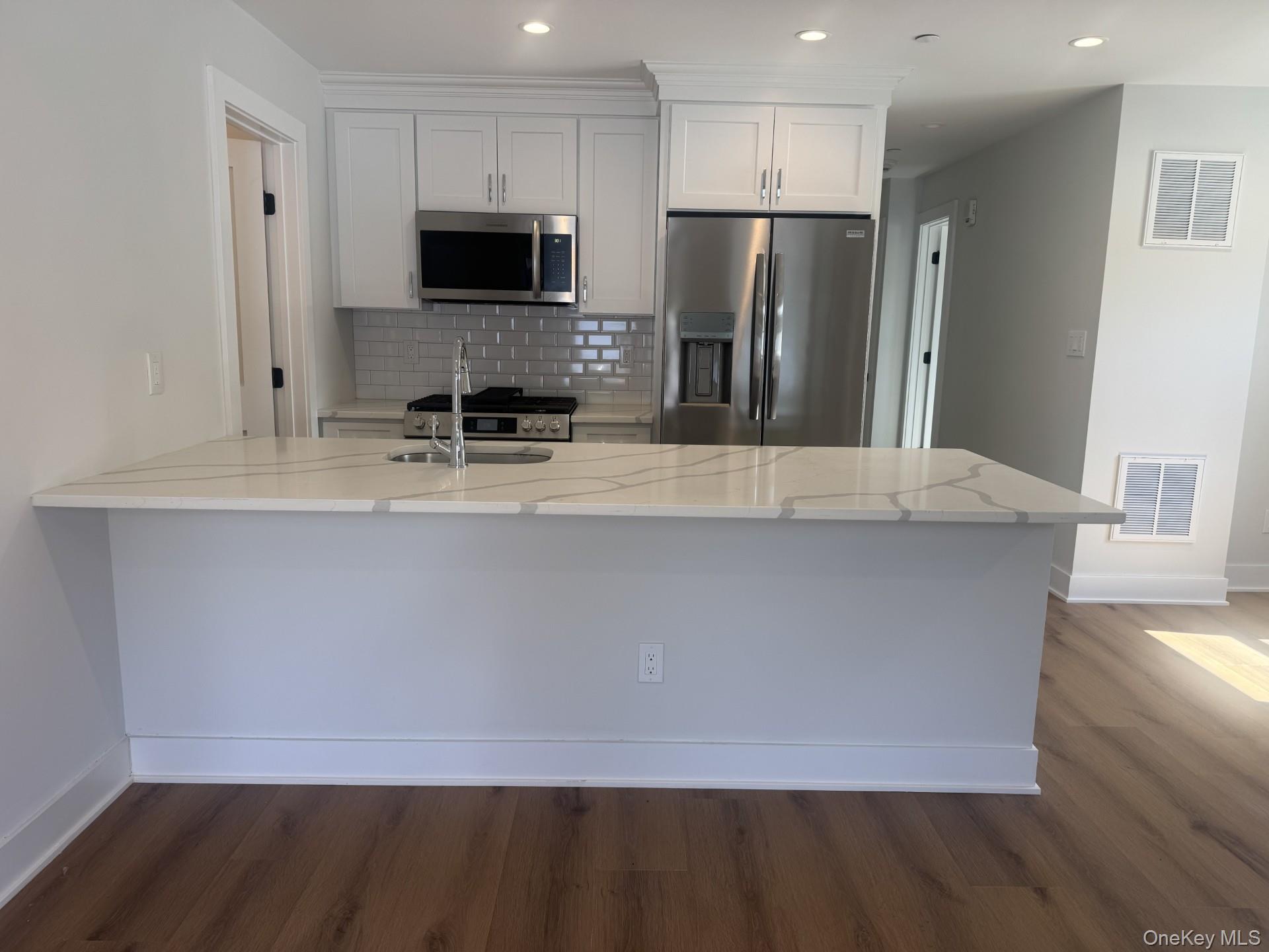 161 Union Avenue, Unit 15 photo 5