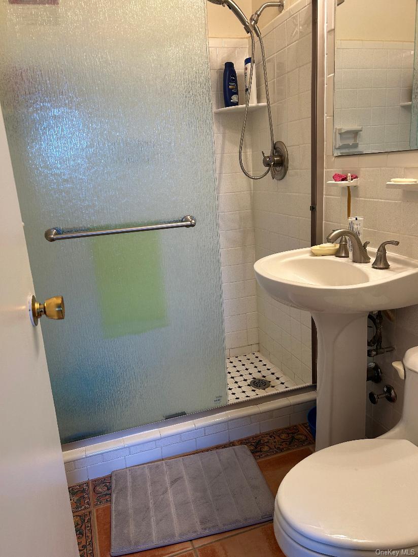 23-35 Bell Boulevard, Unit 3H photo 33