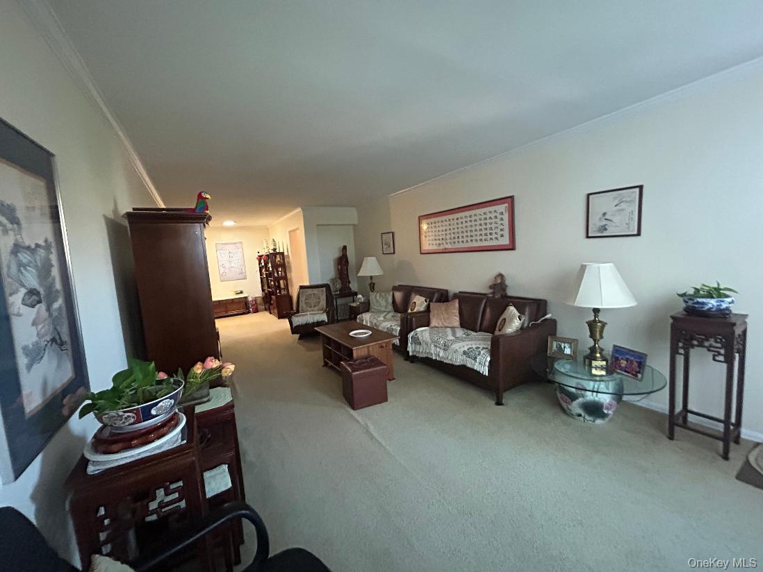 23-35 Bell Boulevard, Unit 3H photo 6