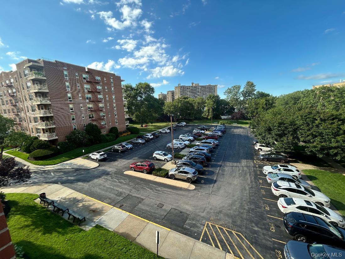 23-35 Bell Boulevard, Unit 3H photo 37