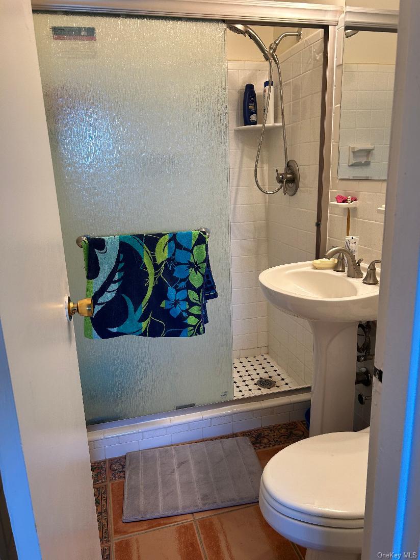23-35 Bell Boulevard, Unit 3H photo 13