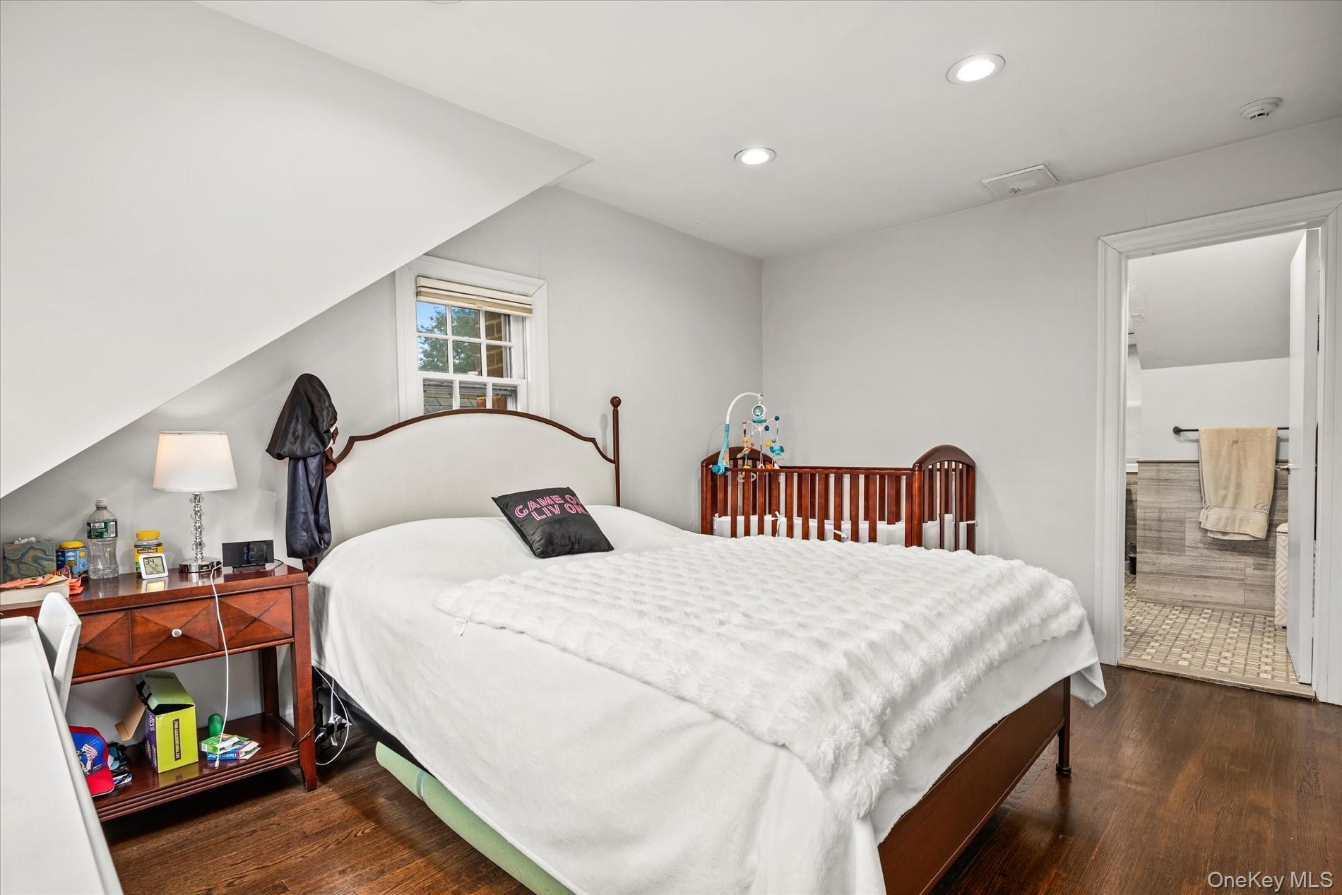 10 Vista Drive – For Sale photo 32