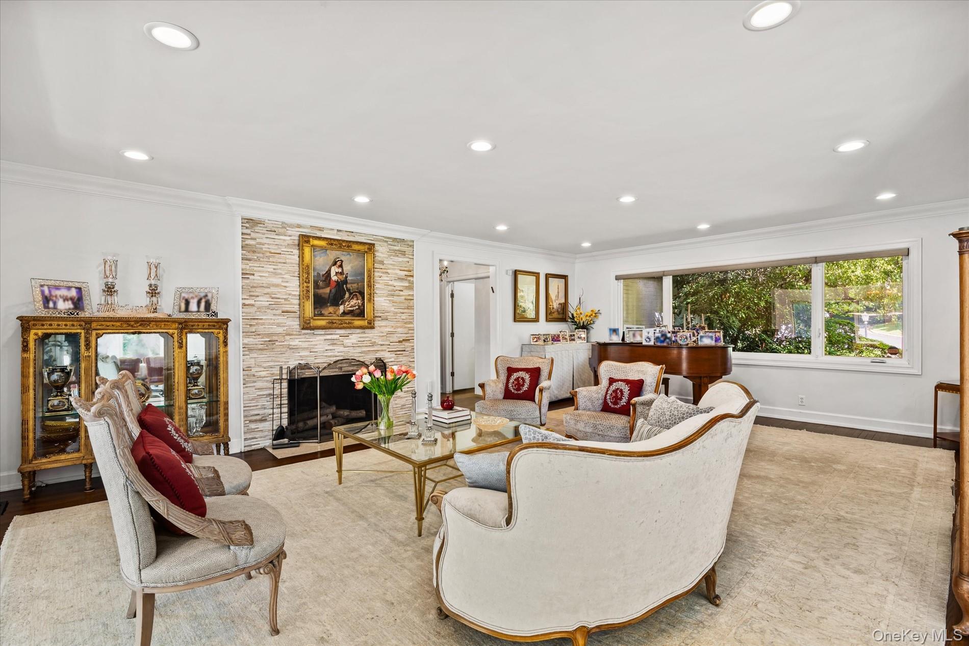 10 Vista Drive – For Sale photo 6