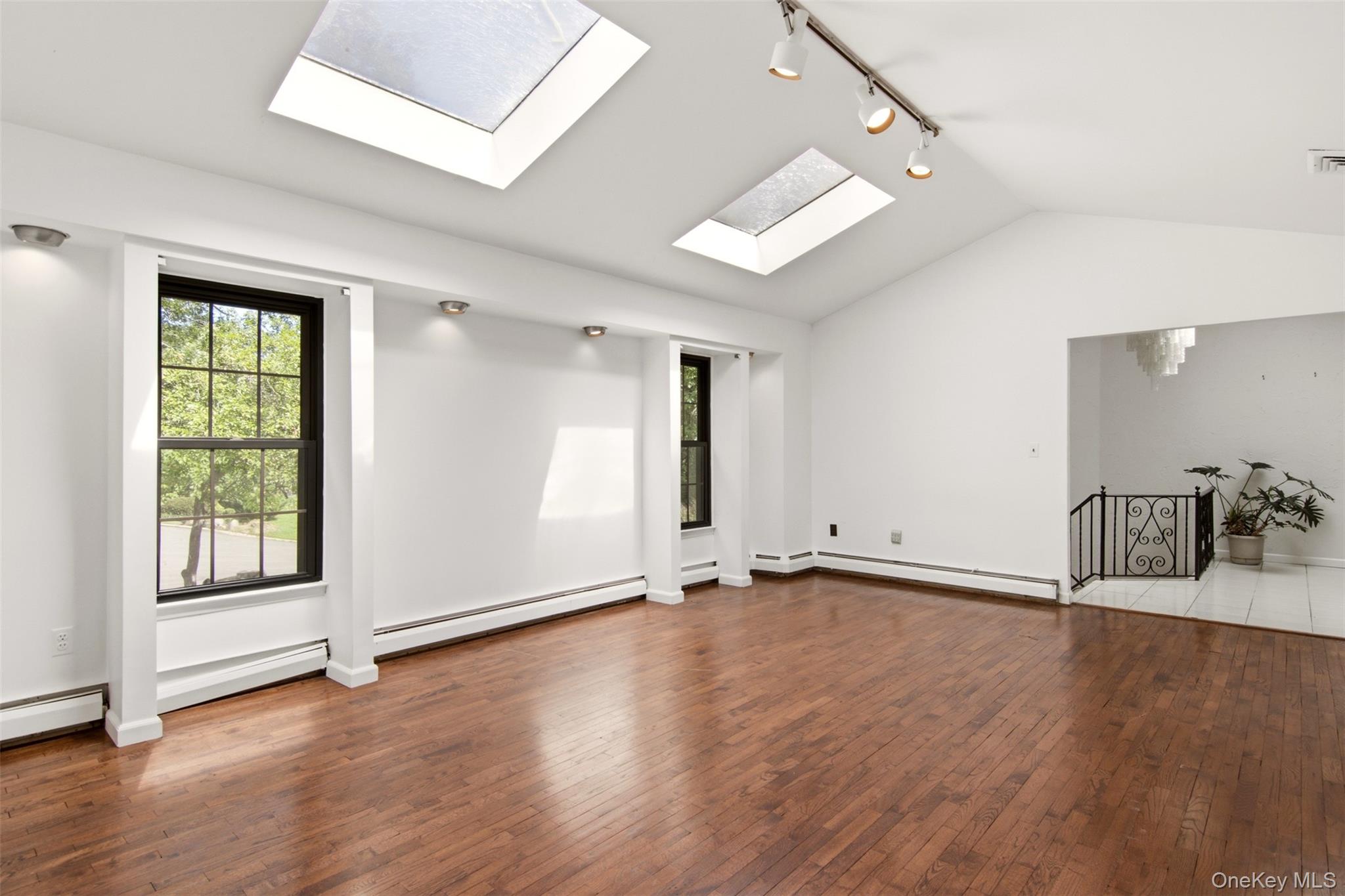 2 Cascade Court – For Sale photo 8