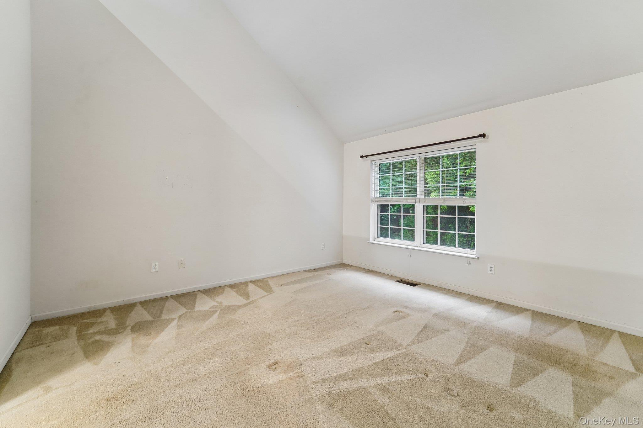 122 Crystal Hill Drive – For Sale photo 34