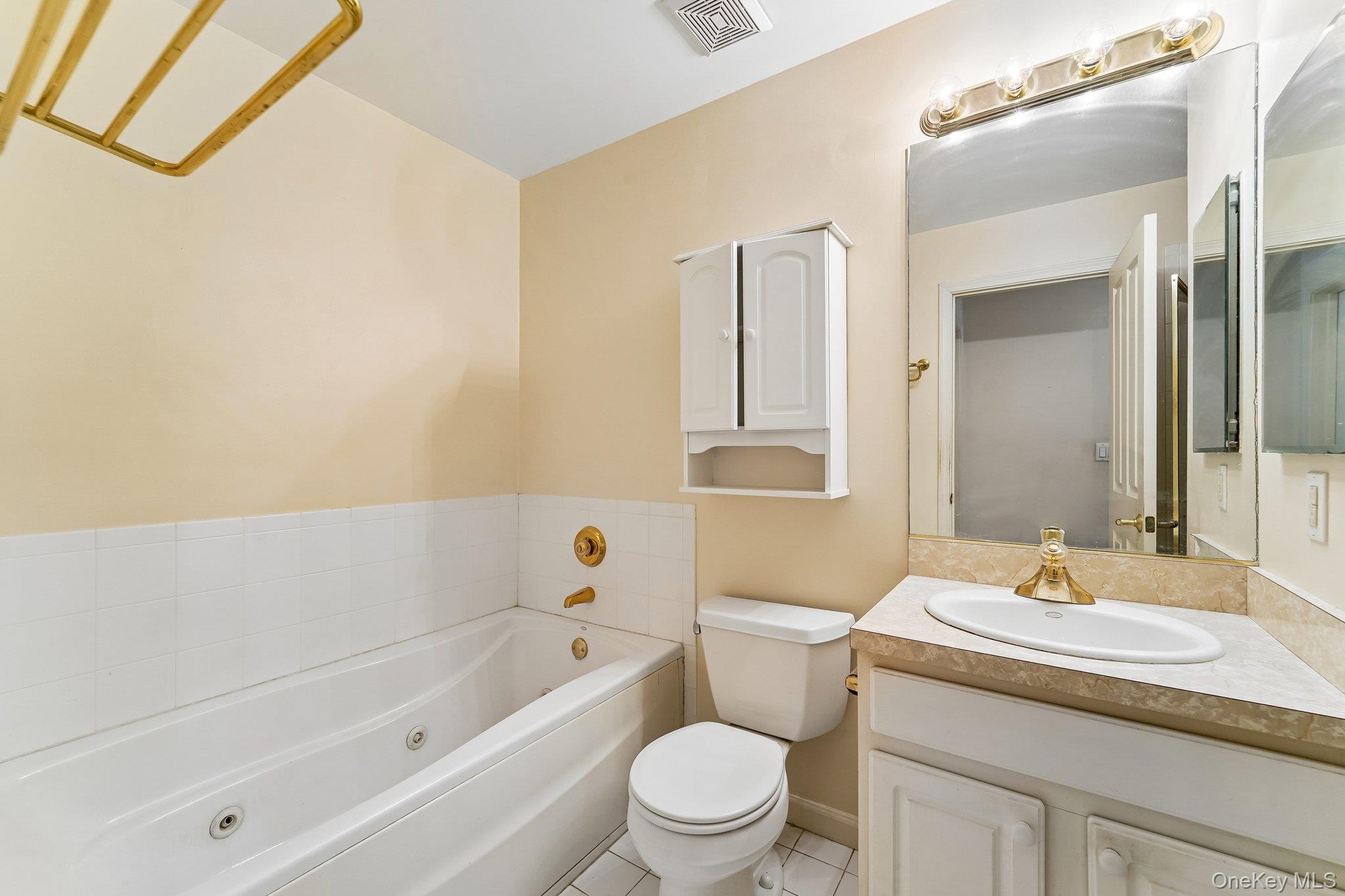 122 Crystal Hill Drive – For Sale photo 30