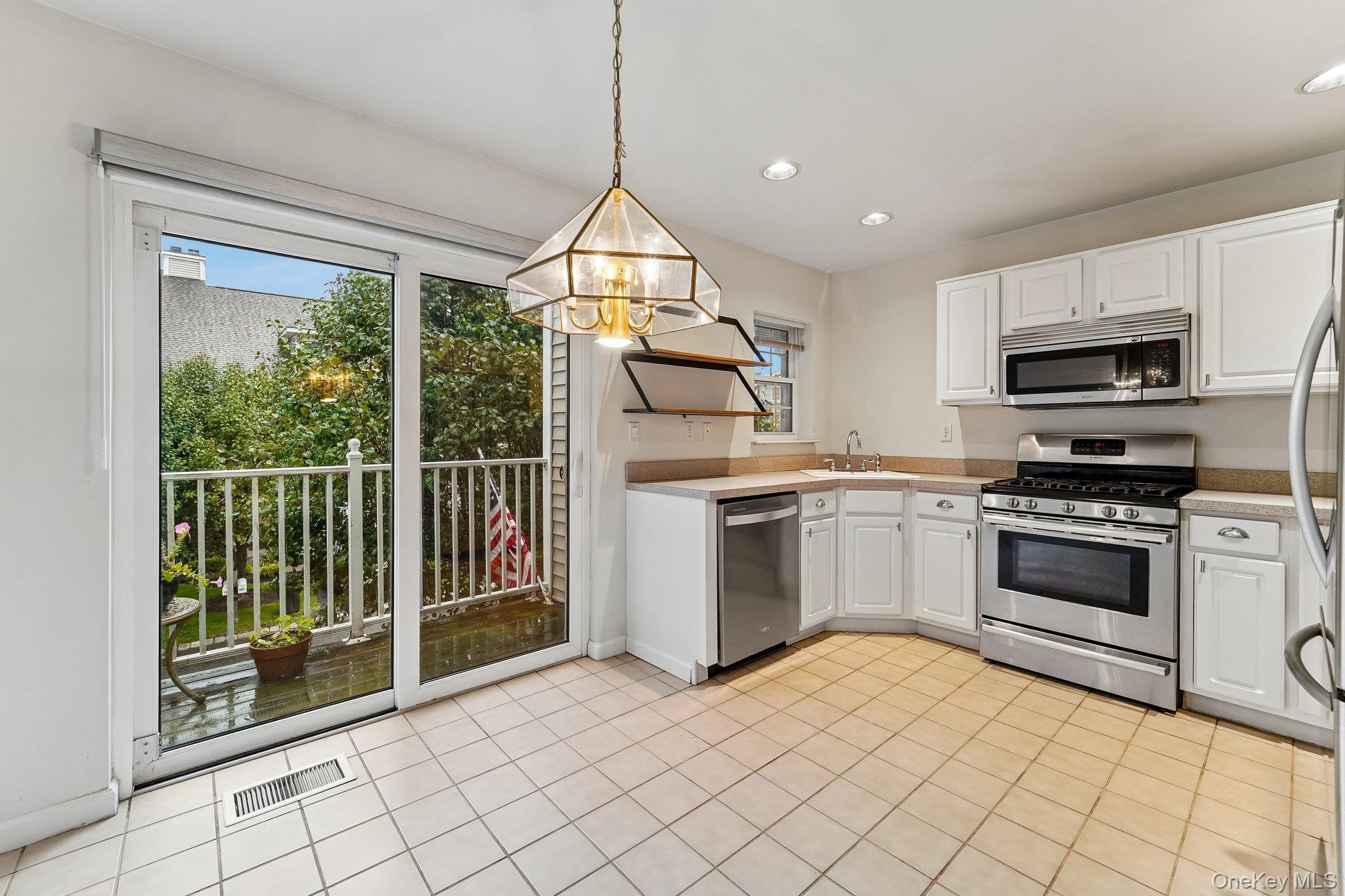 122 Crystal Hill Drive – For Sale photo 11
