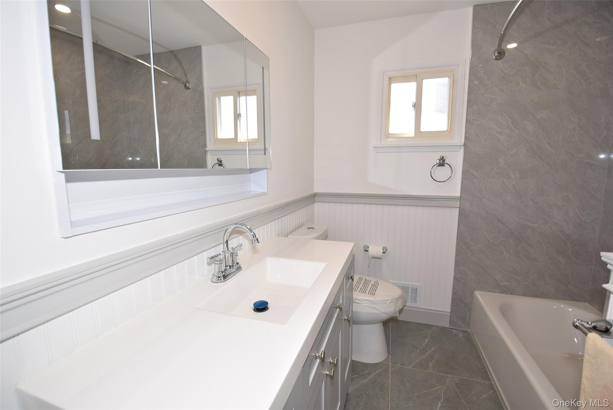 855 Surf Street – For Rent photo 11
