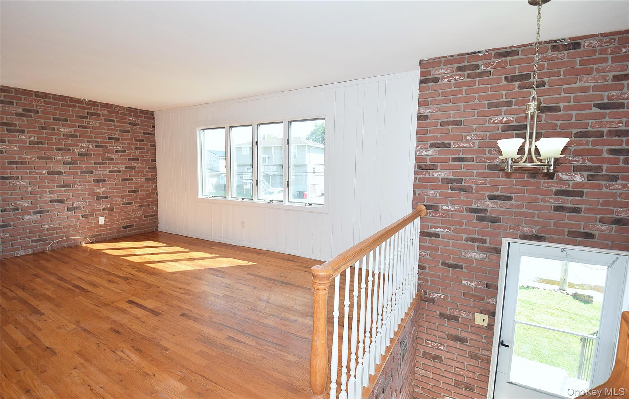 855 Surf Street – For Rent photo 3